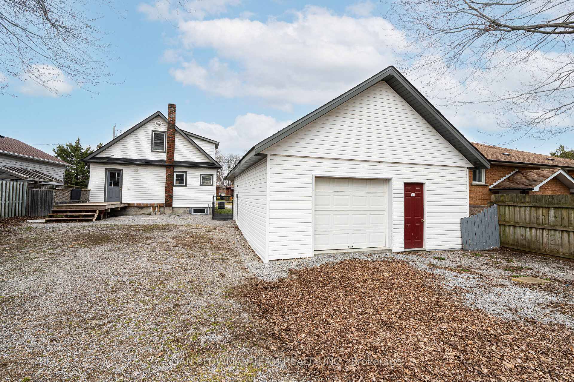 Photo 26 of 1116 Hortop Street, Oshawa, Centennial — HOMEH