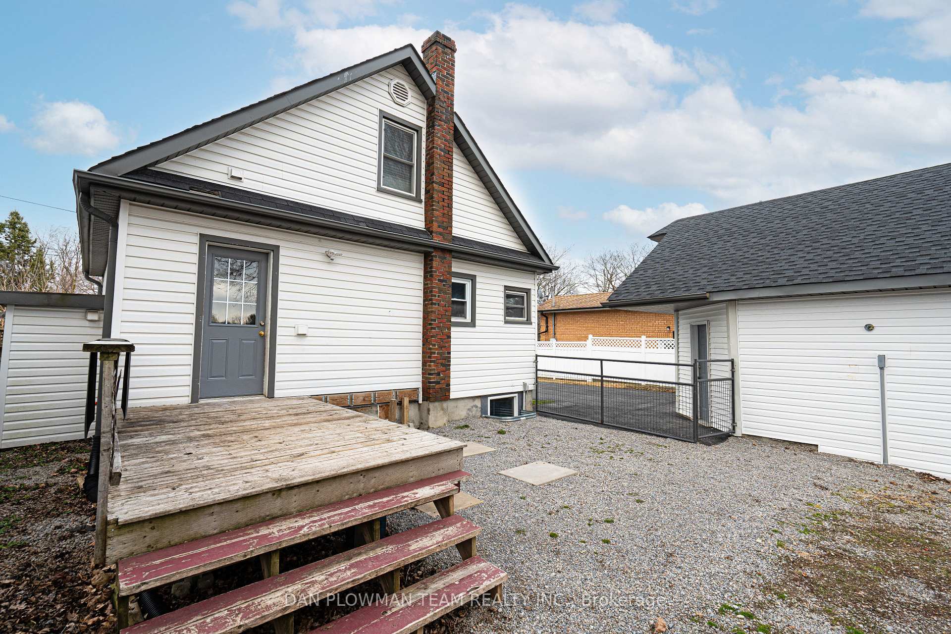 Photo 28 of 1116 Hortop Street, Oshawa, Centennial — HOMEH