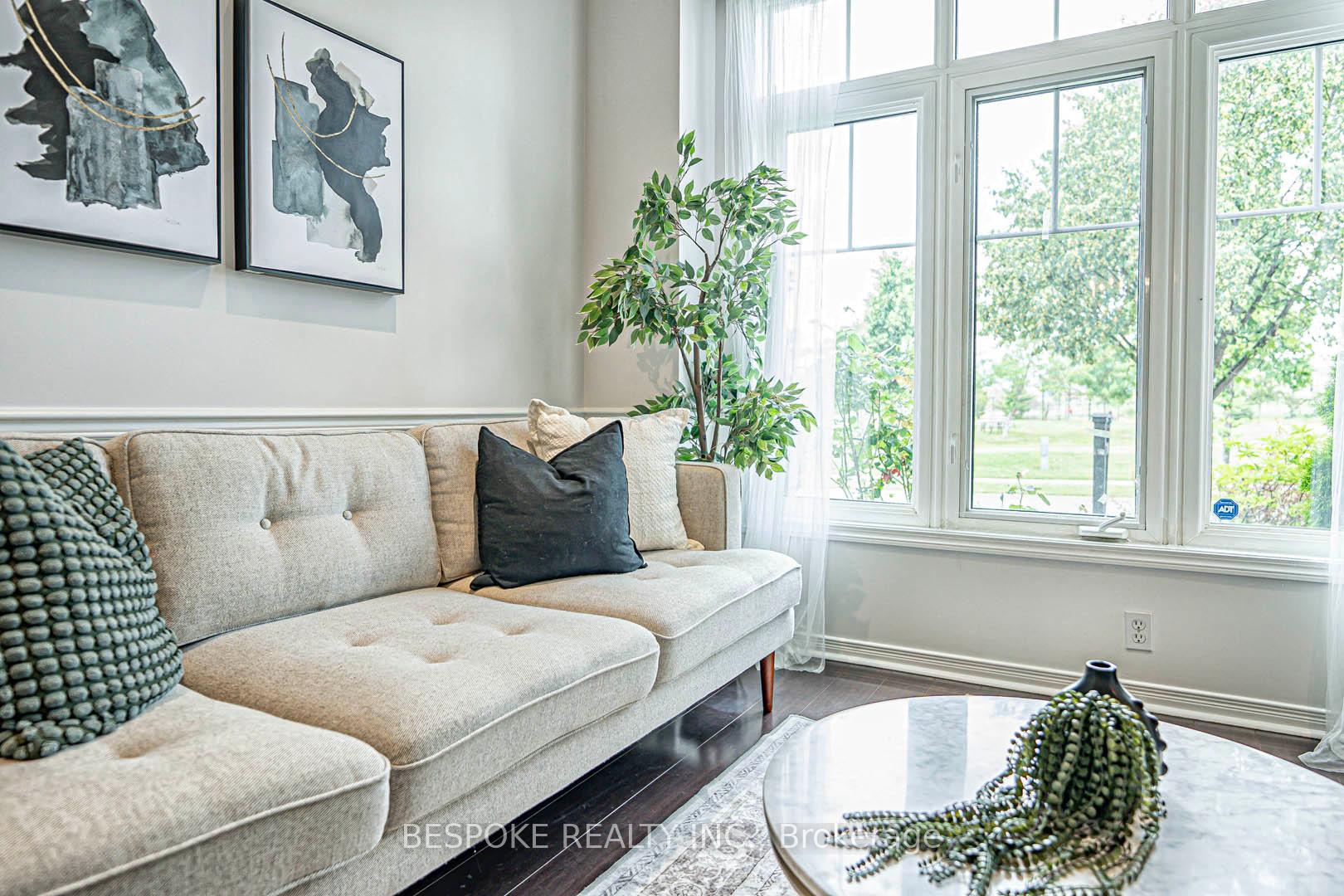 Photo 4 of 33 Bambridge Street, Ajax, Central East — HOMEH