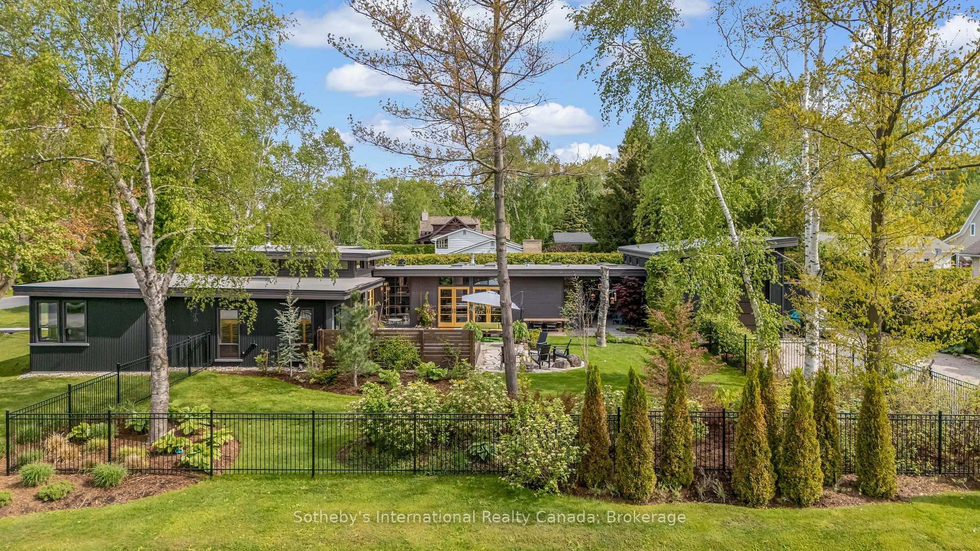 Photo 4 of 62 Tuyll Street, Bluewater, Bayfield — HOMEH