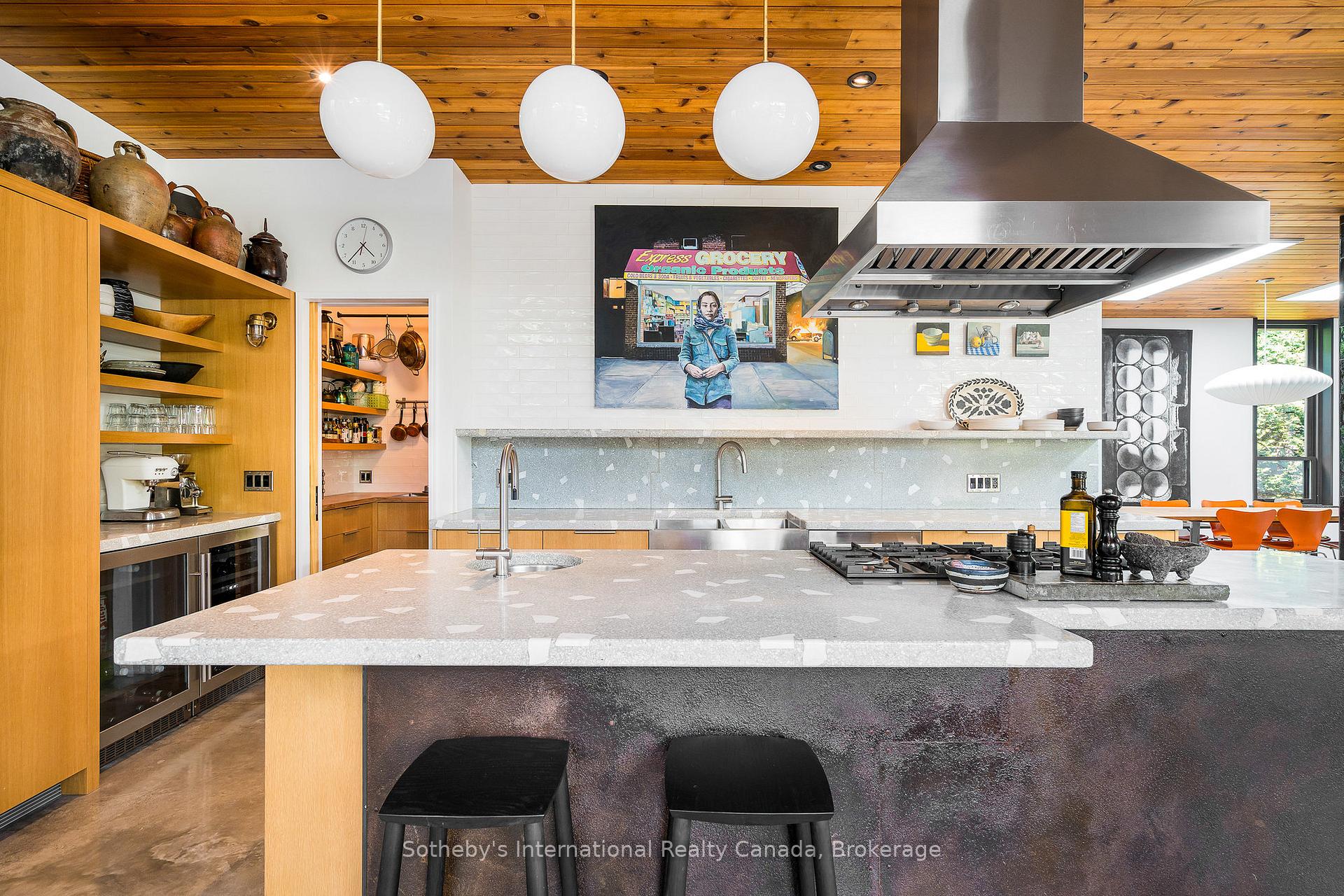Photo 17 of 62 Tuyll Street, Bluewater, Bayfield — HOMEH
