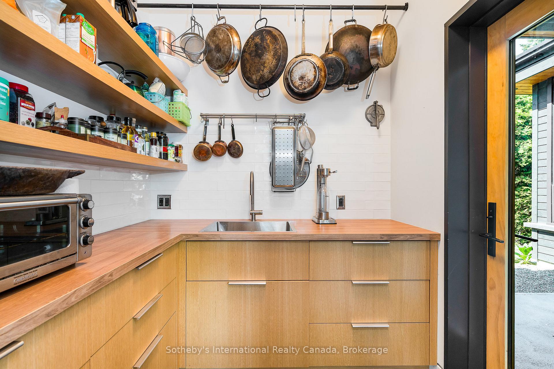Photo 22 of 62 Tuyll Street, Bluewater, Bayfield — HOMEH