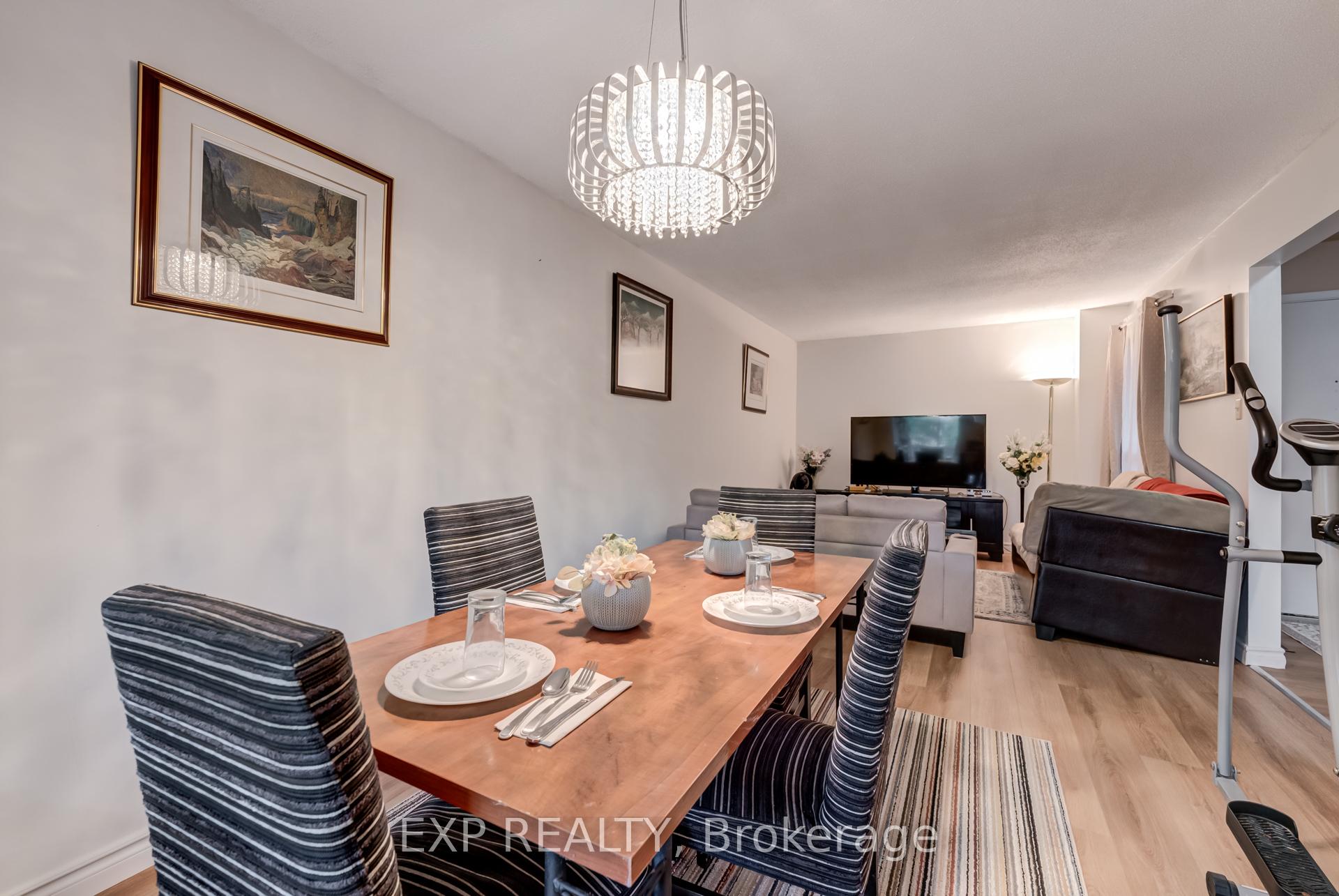 Photo 8 of 55 Hord Crescent, Vaughan, Lakeview Estates — HOMEH