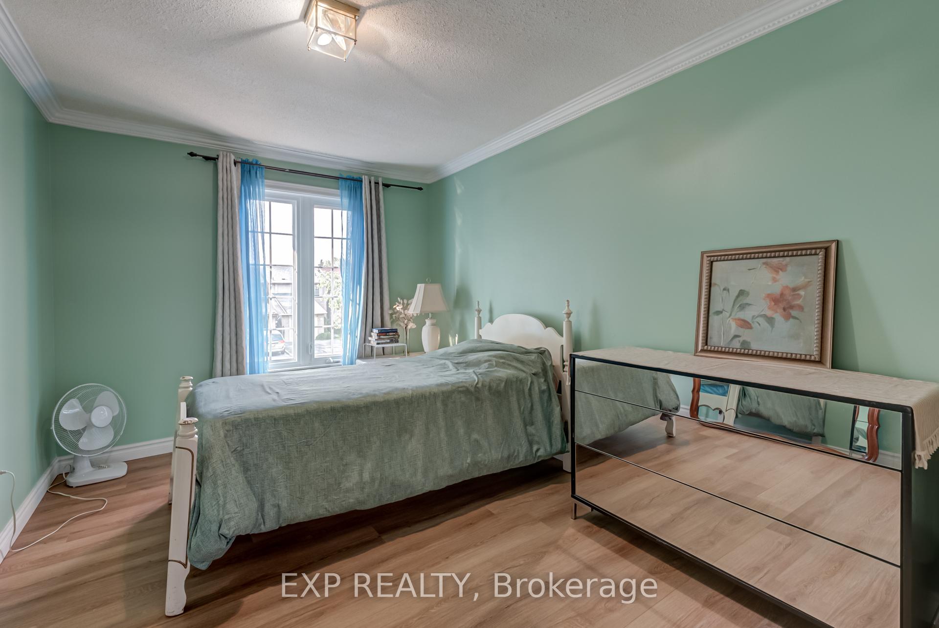 Photo 21 of 55 Hord Crescent, Vaughan, Lakeview Estates — HOMEH