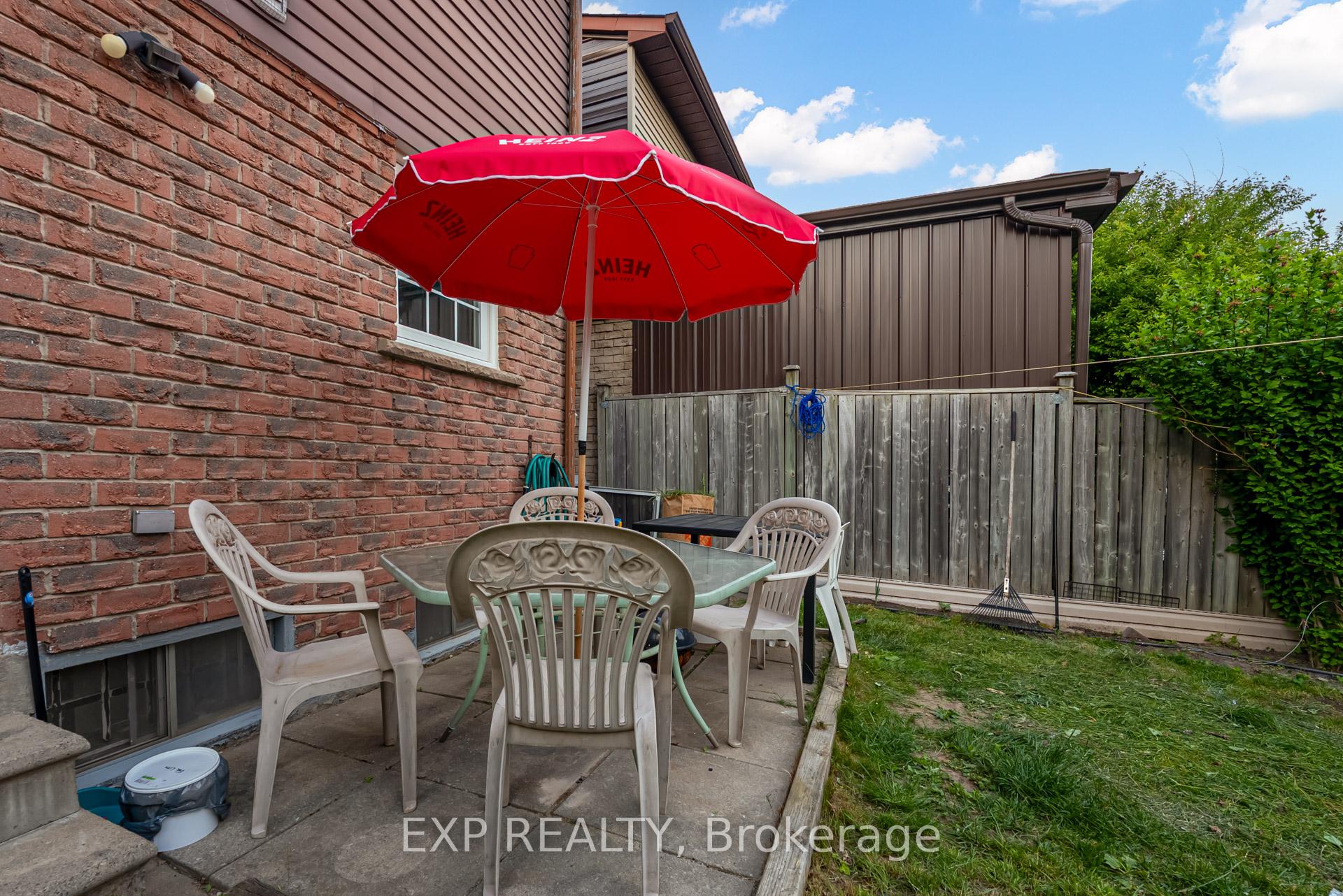 Photo 39 of 55 Hord Crescent, Vaughan, Lakeview Estates — HOMEH