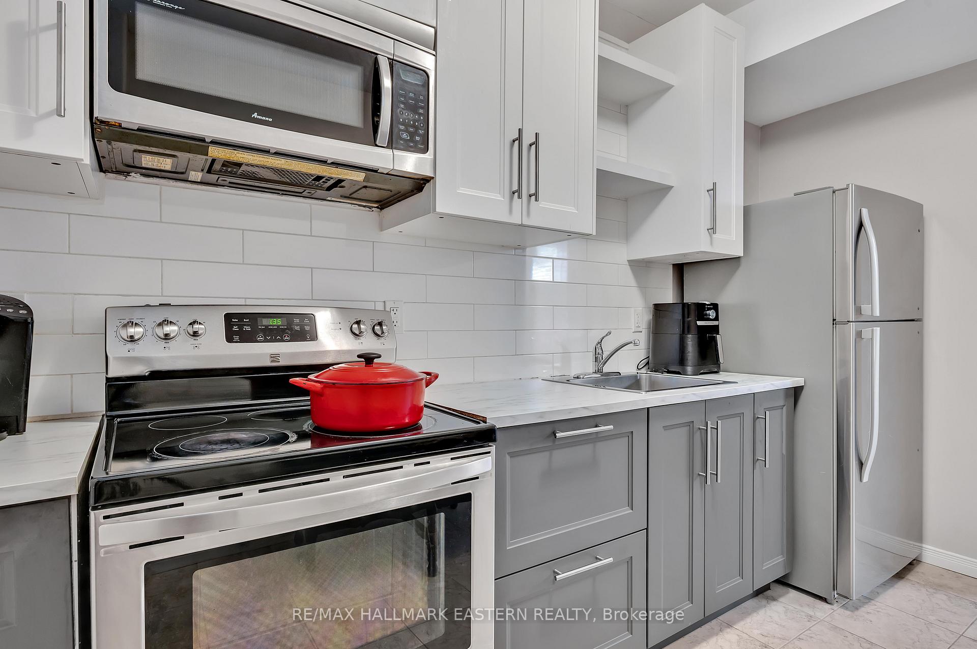 Photo 24 of 1787 Waddell Avenue, Peterborough, Otonabee Ward 1 — HOMEH