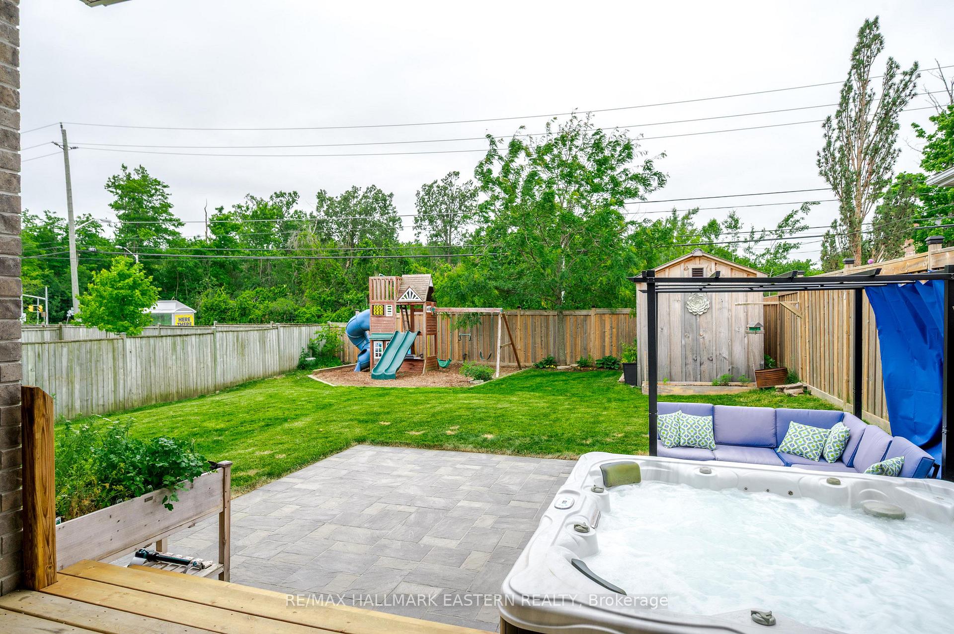 Photo 31 of 1787 Waddell Avenue, Peterborough, Otonabee Ward 1 — HOMEH