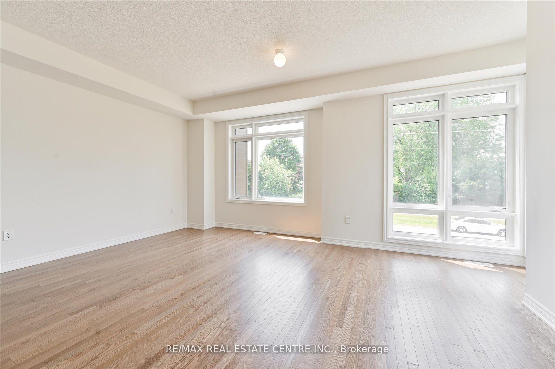 Photo 7 of 2 Cunliffe Lane, Ajax, South East — HOMEH