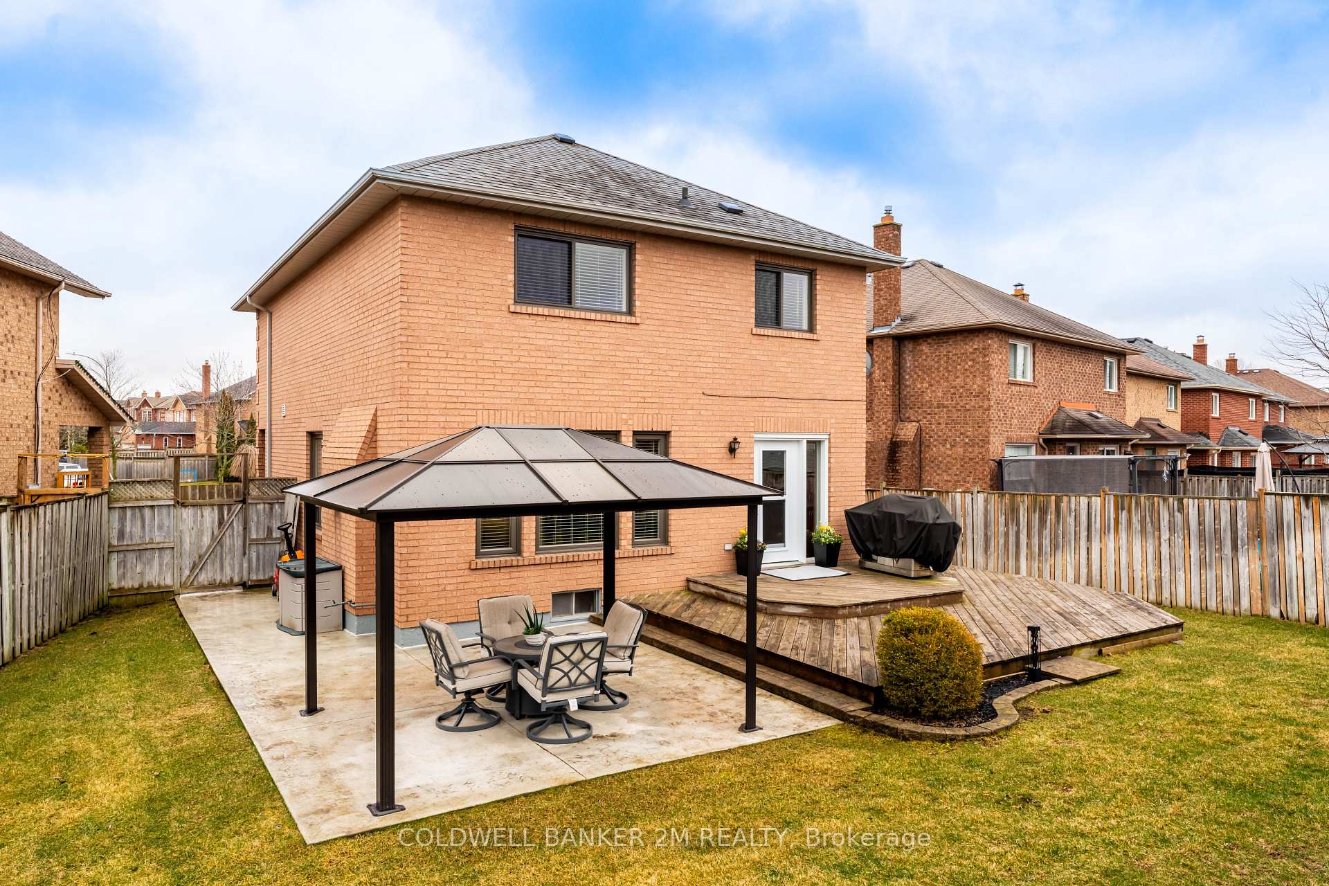 Photo 32 of 117 Harkness Drive, Whitby, Rolling Acres — HOMEH