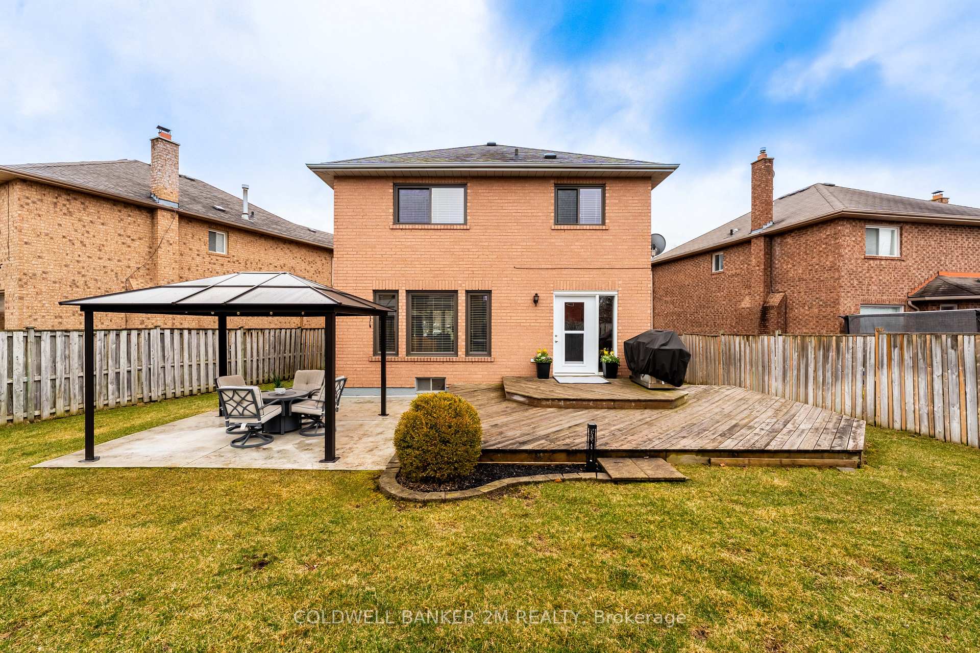 Photo 33 of 117 Harkness Drive, Whitby, Rolling Acres — HOMEH