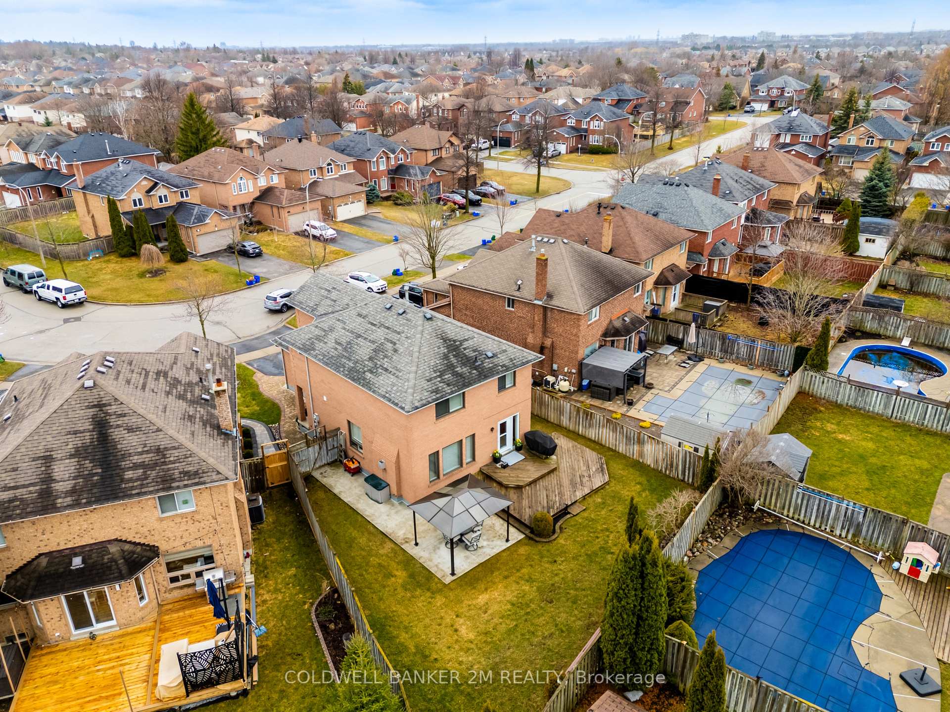 Photo 36 of 117 Harkness Drive, Whitby, Rolling Acres — HOMEH