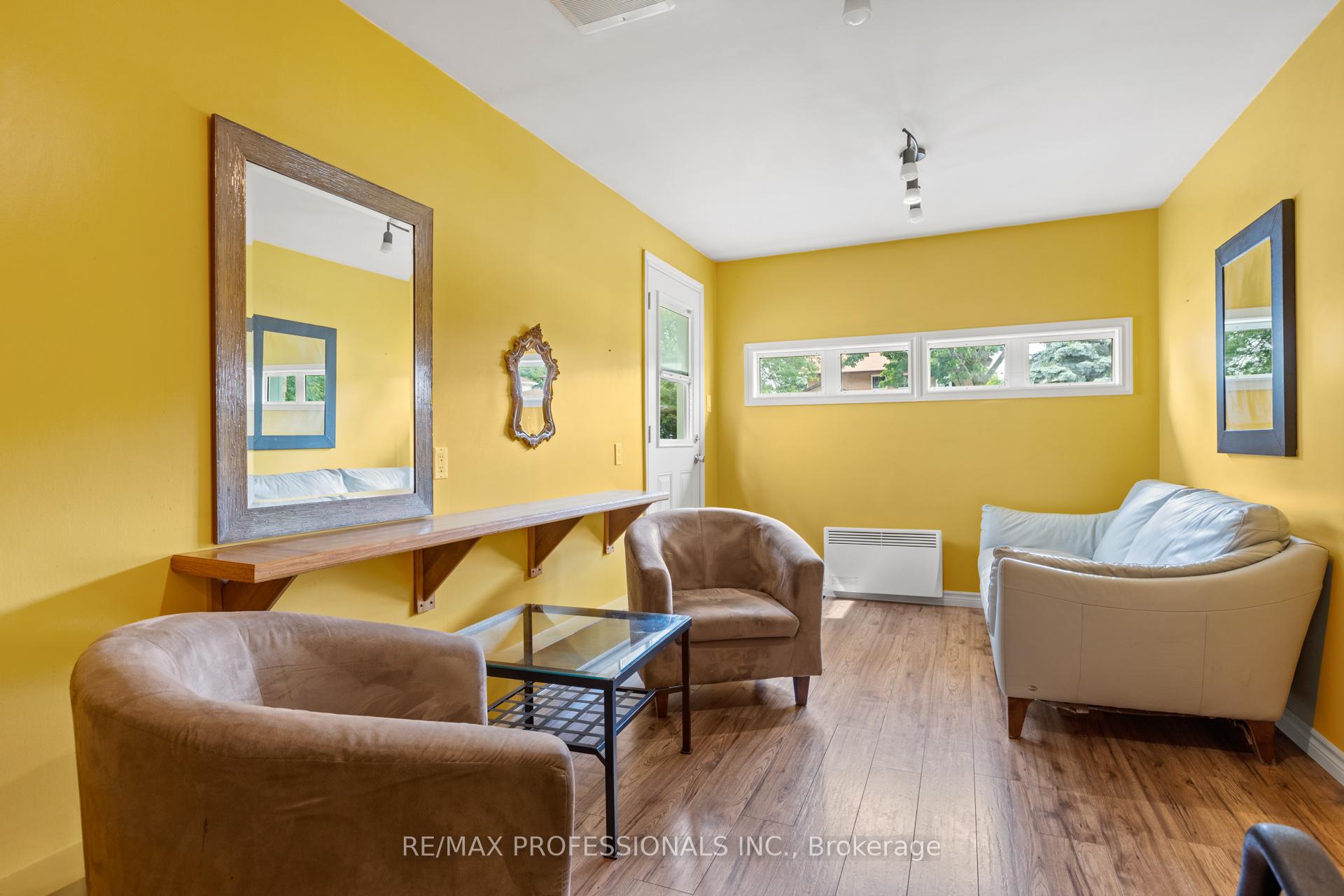 Photo 19 of 676 Merkley Drive, Ottawa, Fallingbrook/Pineridge — HOMEH