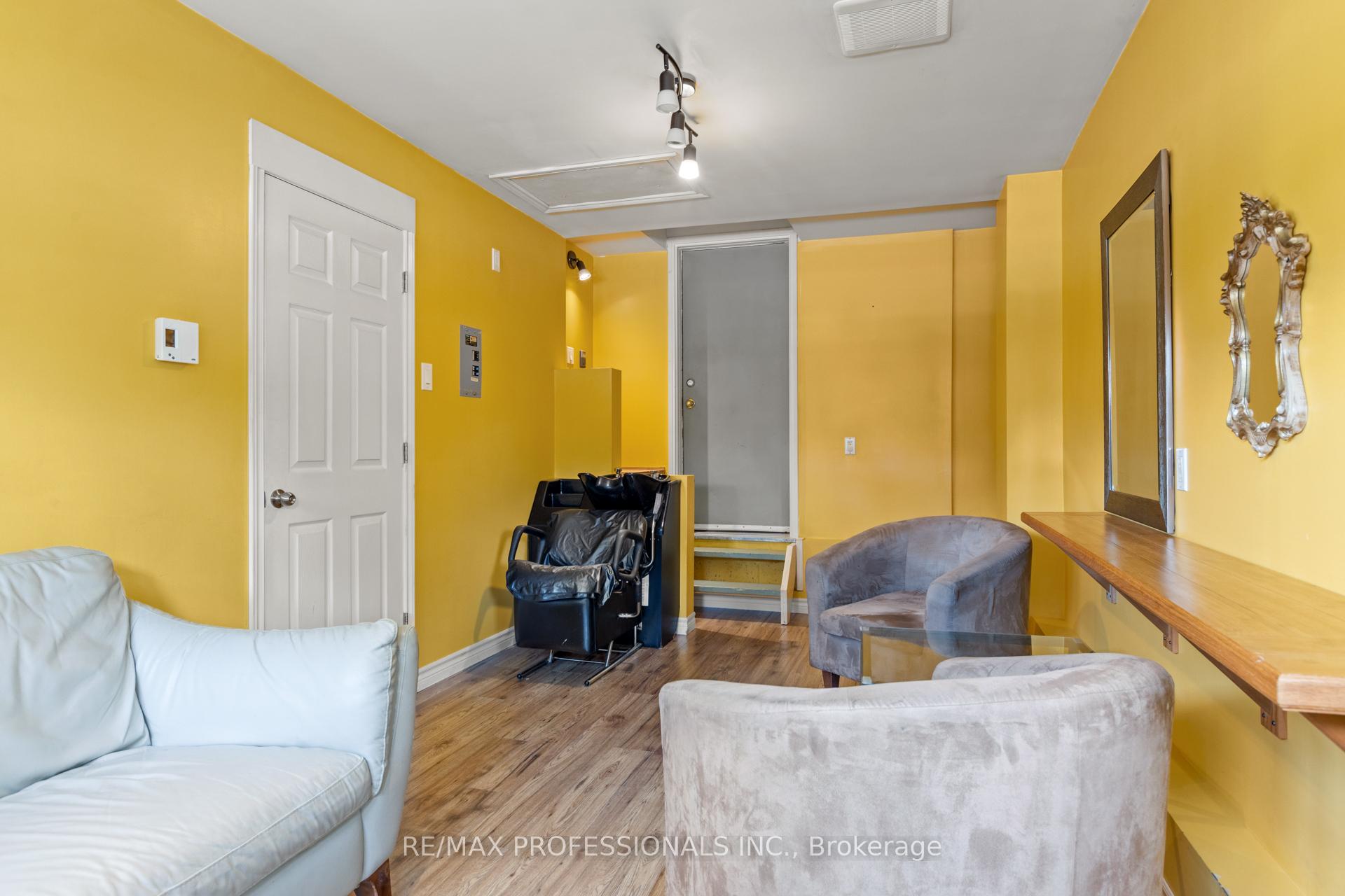 Photo 20 of 676 Merkley Drive, Ottawa, Fallingbrook/Pineridge — HOMEH