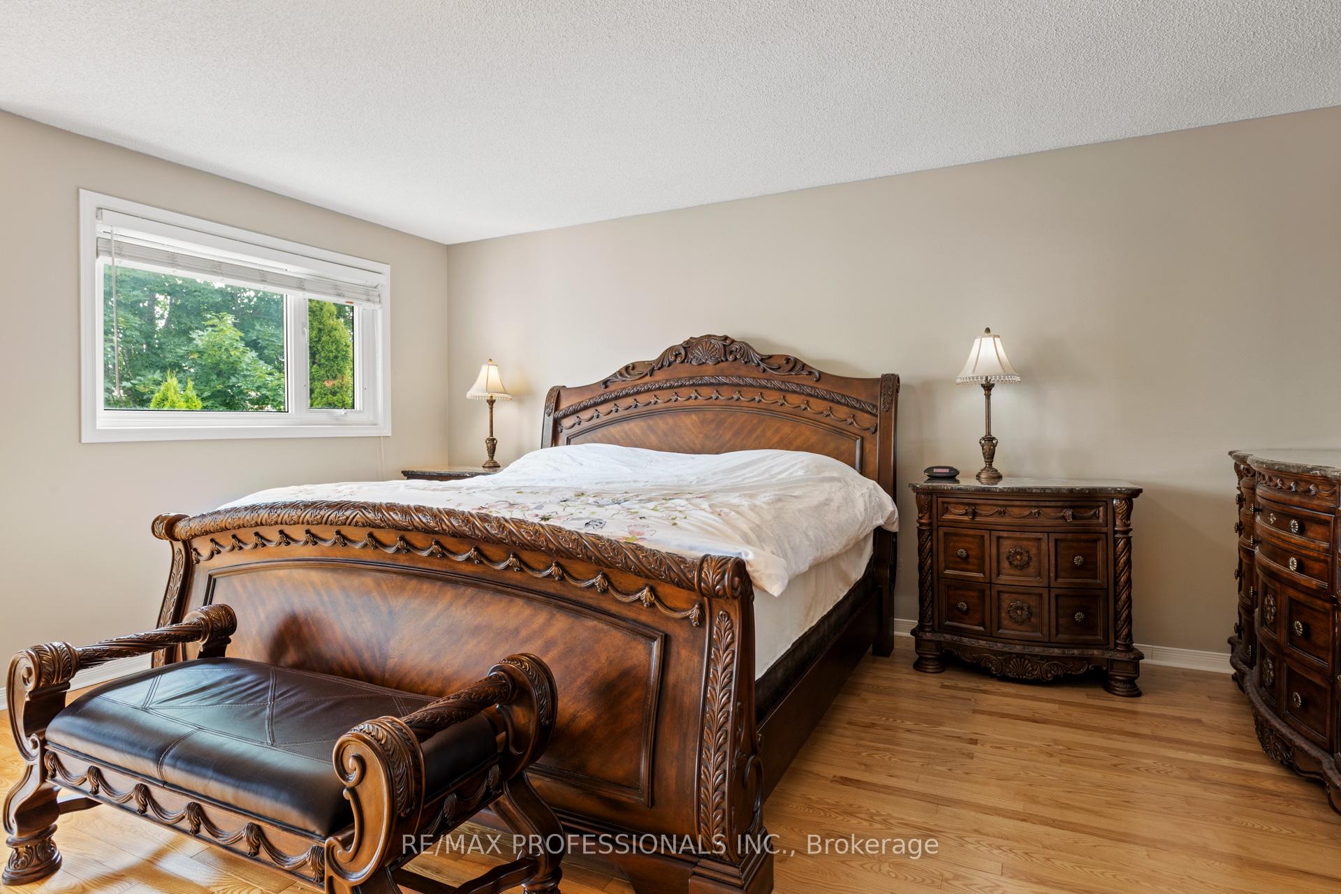 Photo 26 of 676 Merkley Drive, Ottawa, Fallingbrook/Pineridge — HOMEH