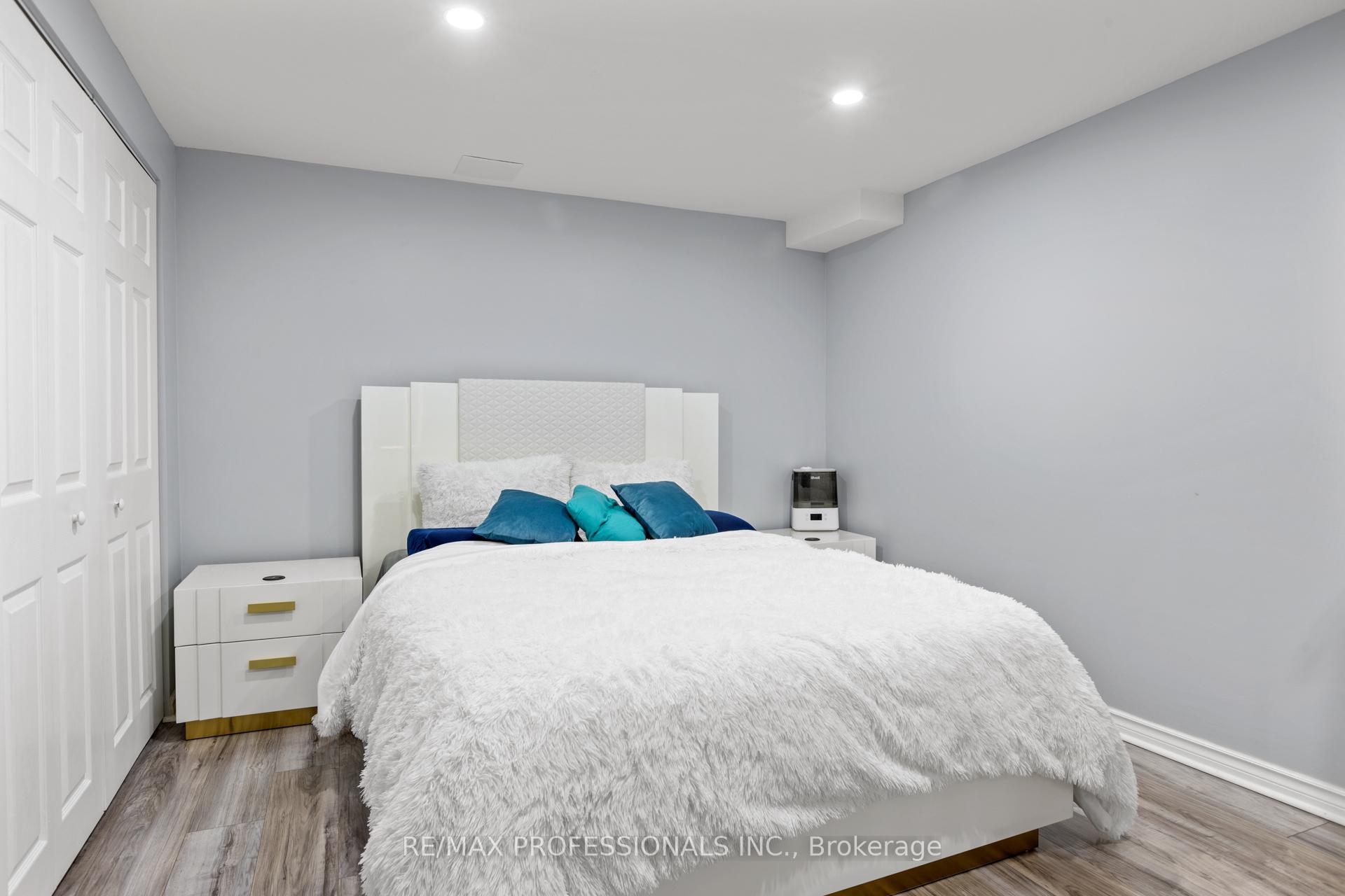 Photo 35 of 676 Merkley Drive, Ottawa, Fallingbrook/Pineridge — HOMEH