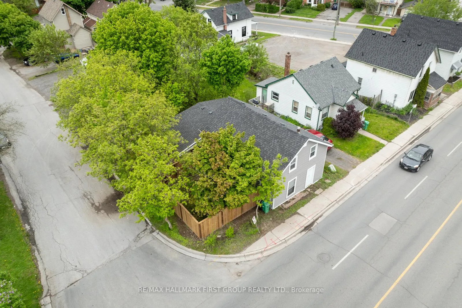 Front of 641 Reid Street