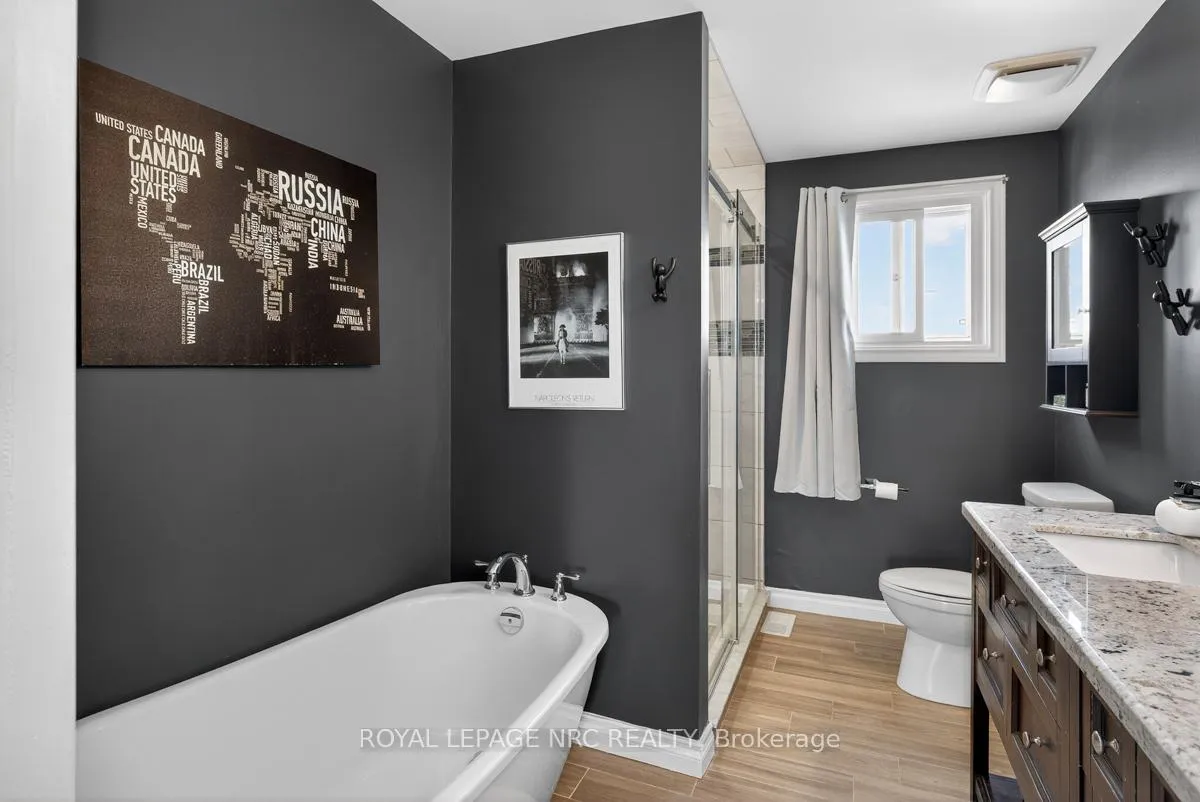 Photo 25 of 20 Cheritan Court, St. Catharines, Port Dalhousie — HOMEH