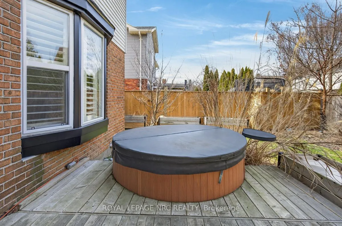 Photo 33 of 20 Cheritan Court, St. Catharines, Port Dalhousie — HOMEH
