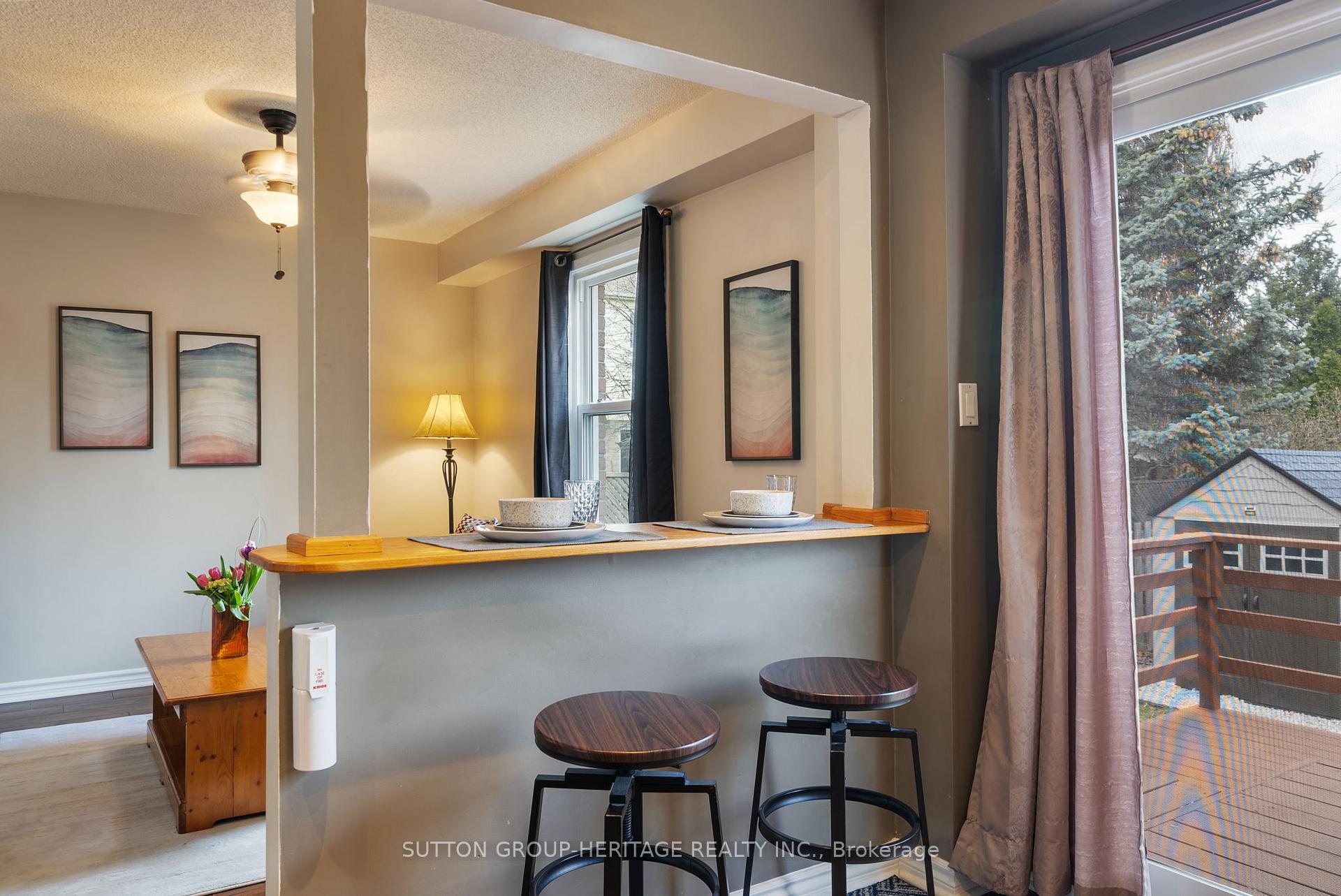 Photo 11 of 618 Sugar Maple Crescent, Whitby, Williamsburg — HOMEH