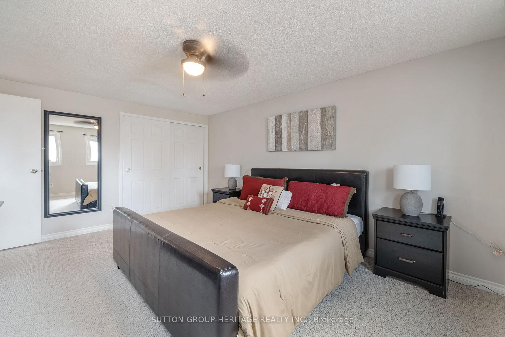 Photo 18 of 618 Sugar Maple Crescent, Whitby, Williamsburg — HOMEH