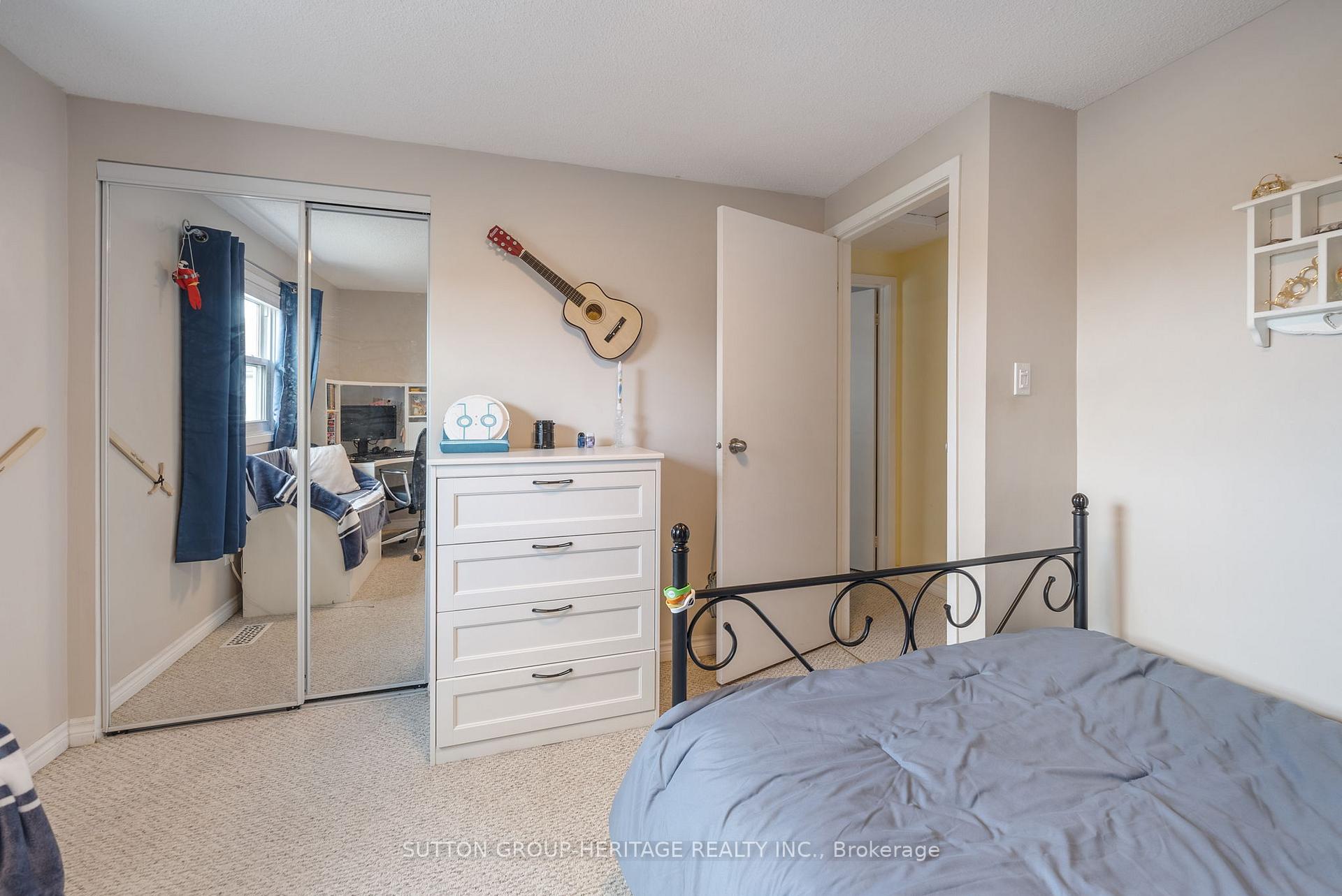 Photo 22 of 618 Sugar Maple Crescent, Whitby, Williamsburg — HOMEH