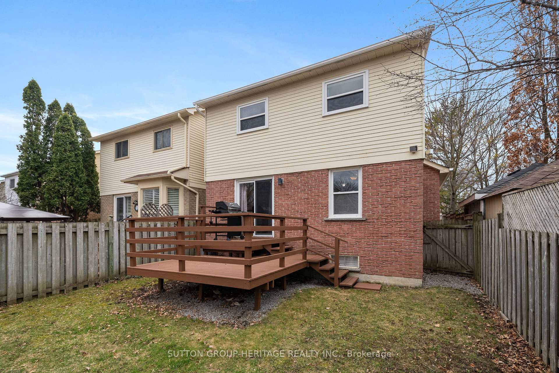 Photo 34 of 618 Sugar Maple Crescent, Whitby, Williamsburg — HOMEH
