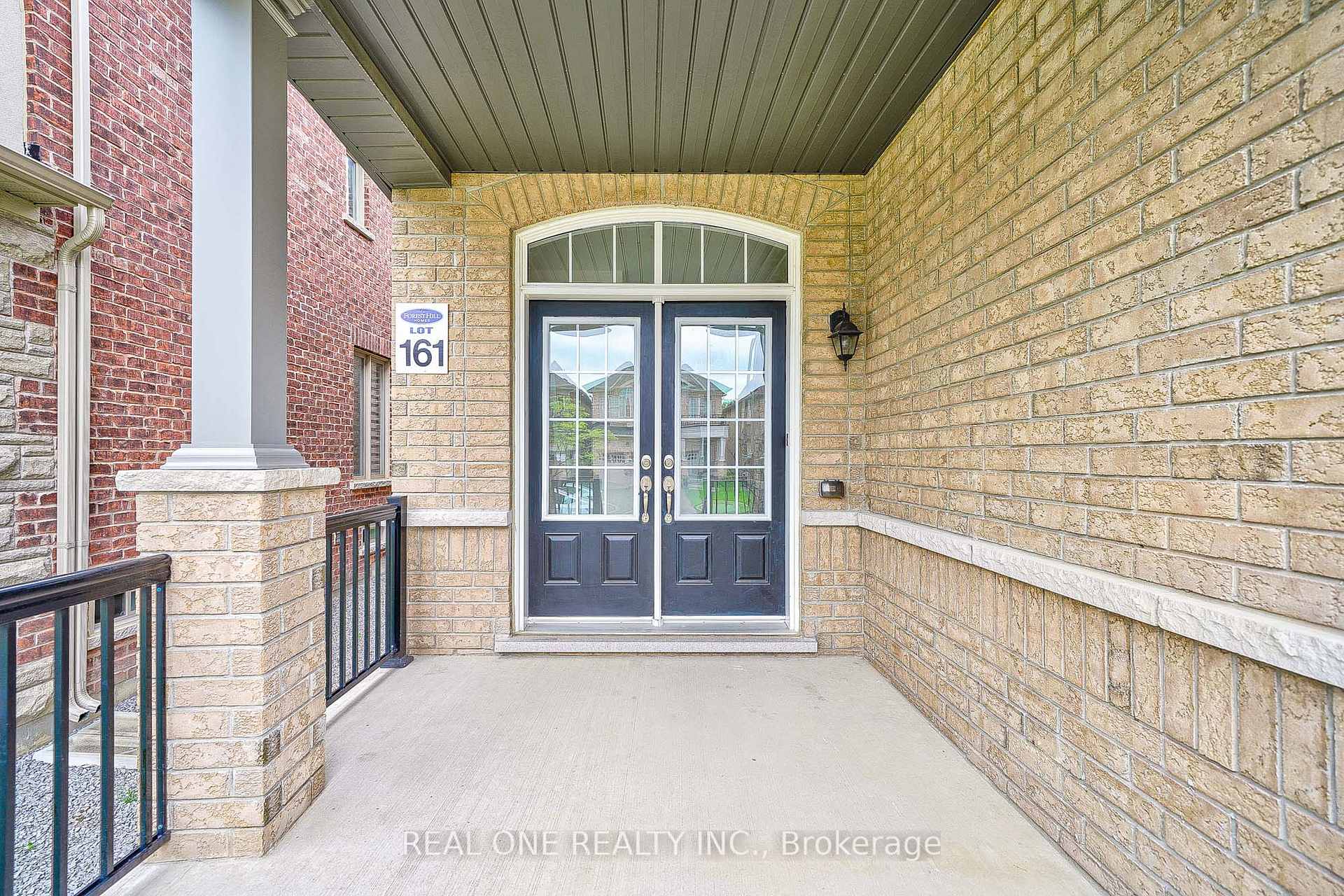 Photo 1 of 20 Riding Mountain Drive, Richmond Hill, Jefferson — HOMEH