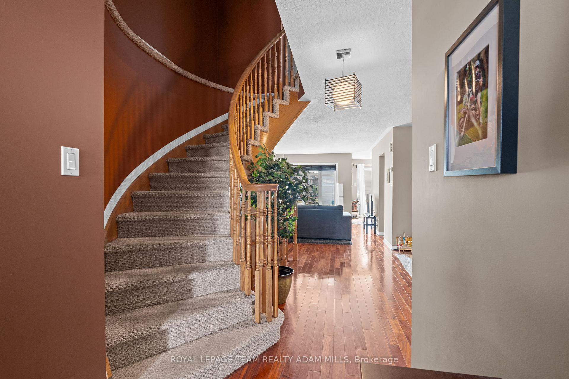Photo 4 of 445 Claridge Drive, Ottawa, Barrhaven - Longfields — HOMEH
