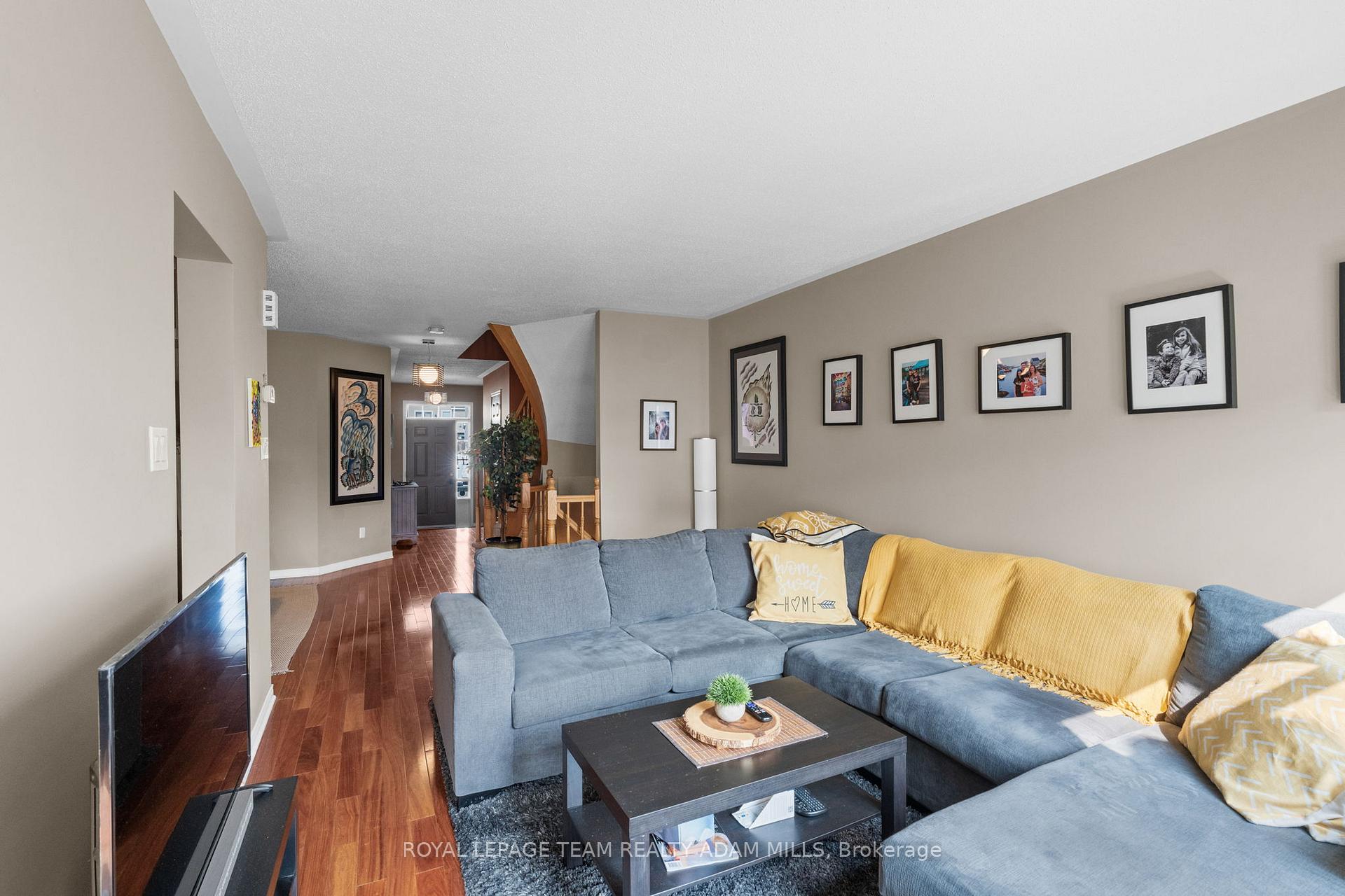 Photo 10 of 445 Claridge Drive, Ottawa, Barrhaven - Longfields — HOMEH