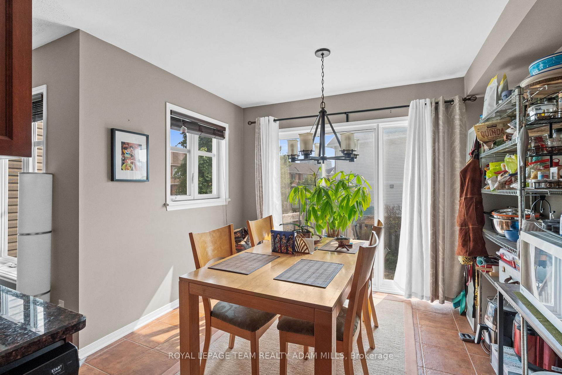 Photo 11 of 445 Claridge Drive, Ottawa, Barrhaven - Longfields — HOMEH