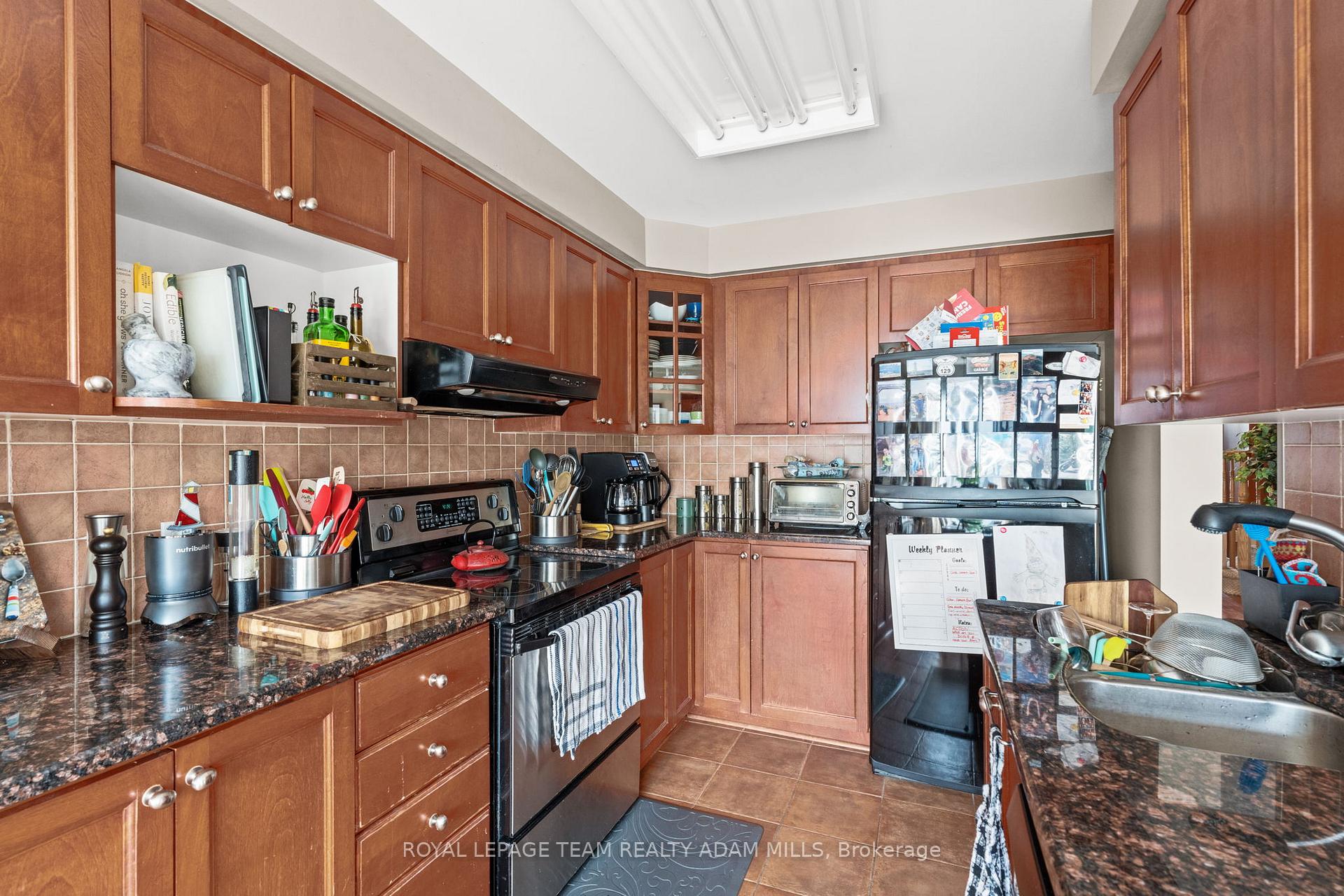 Photo 14 of 445 Claridge Drive, Ottawa, Barrhaven - Longfields — HOMEH