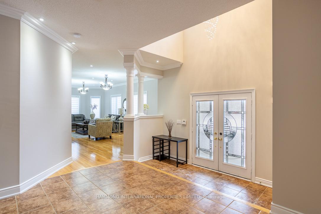 Photo 4 of 162 Via Borghese Street, Vaughan, Vellore Village — HOMEH