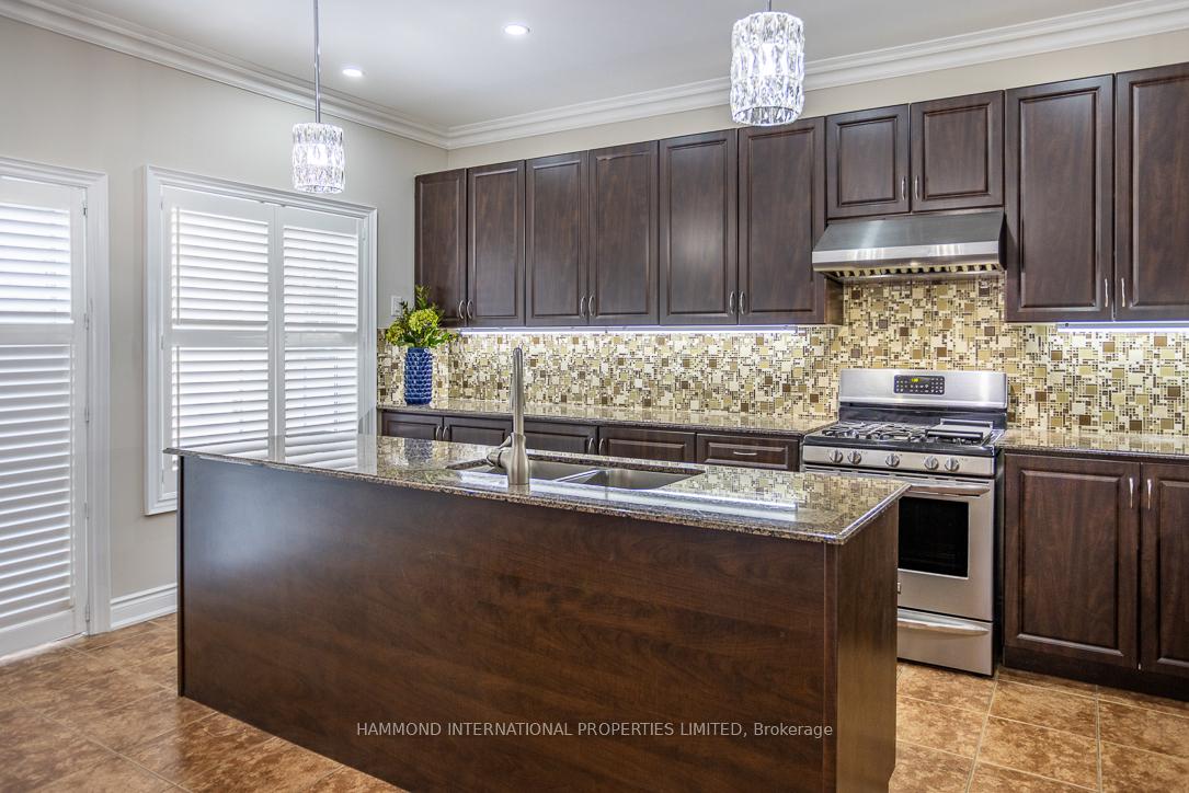Photo 10 of 162 Via Borghese Street, Vaughan, Vellore Village — HOMEH