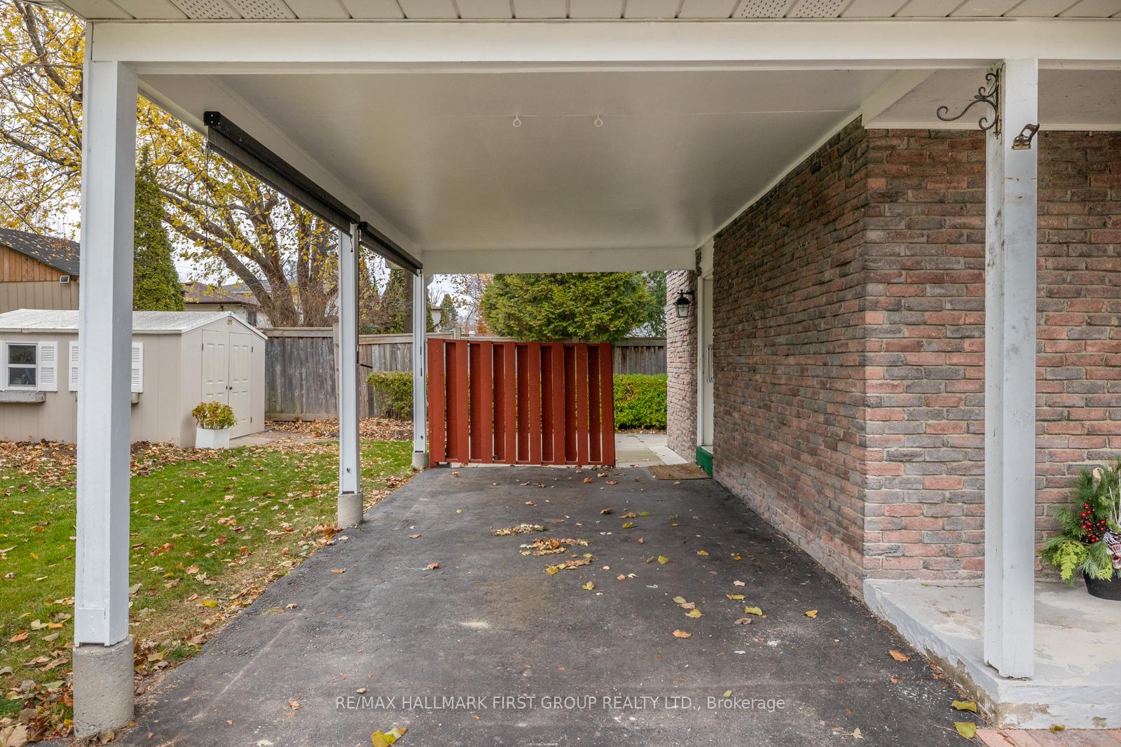 Photo 2 of 1395 Fundy Street, Oshawa, Lakeview — HOMEH