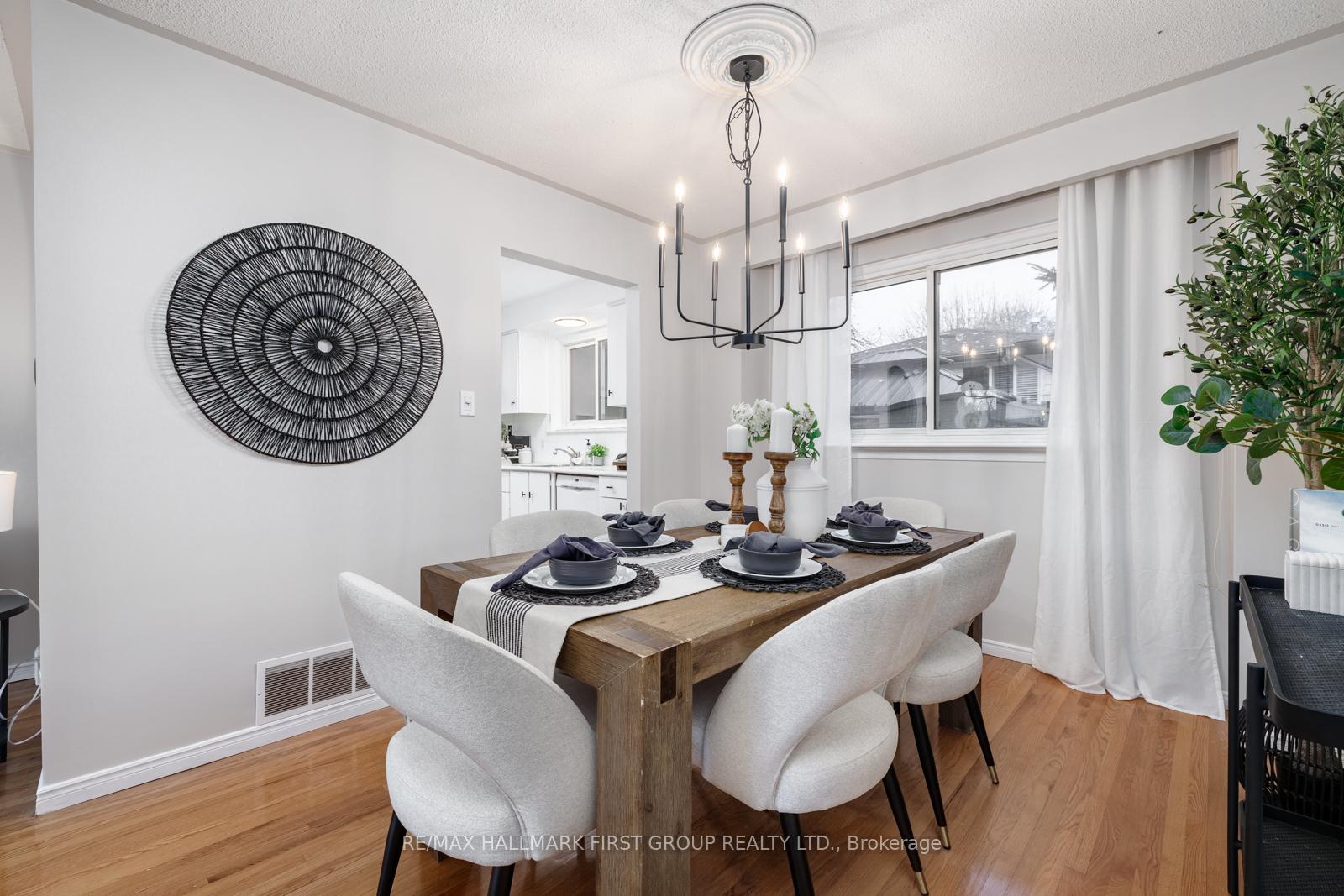 Photo 9 of 1395 Fundy Street, Oshawa, Lakeview — HOMEH