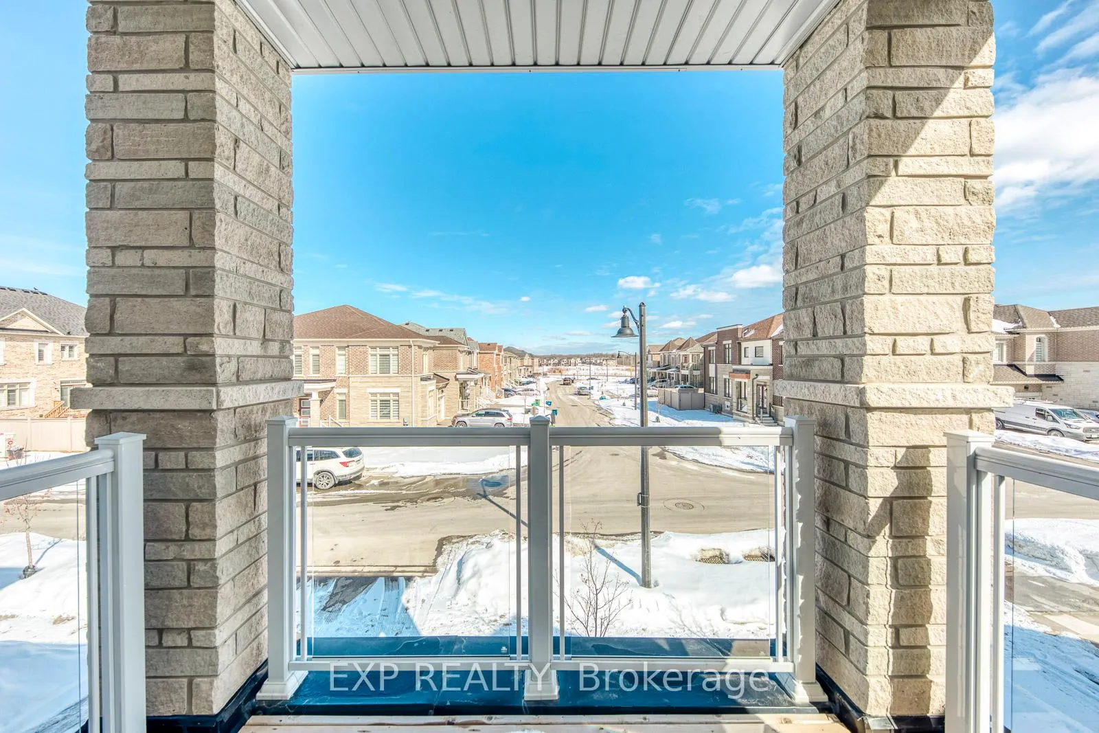 Photo 22 of 186 Agro Street, Hamilton, Waterdown — HOMEH