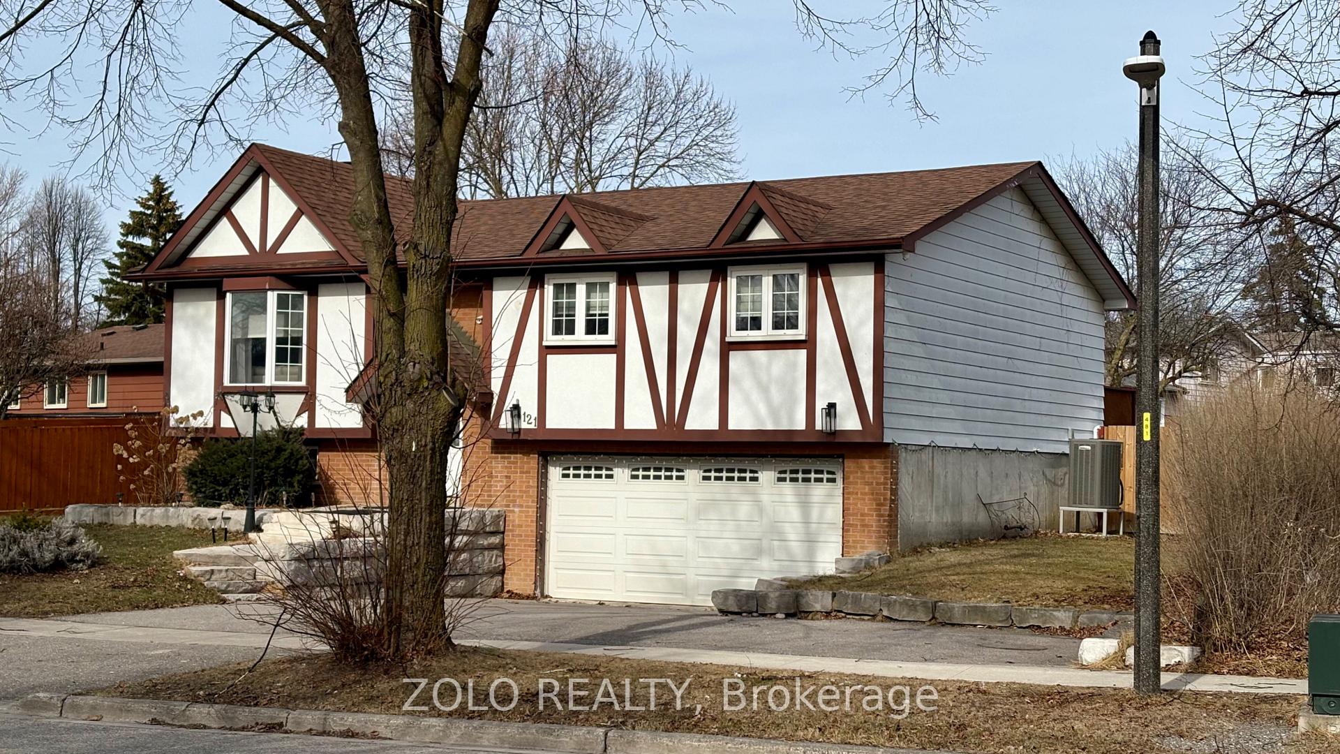Photo 4 of 121 Michael Boulevard, Whitby, Lynde Creek — HOMEH