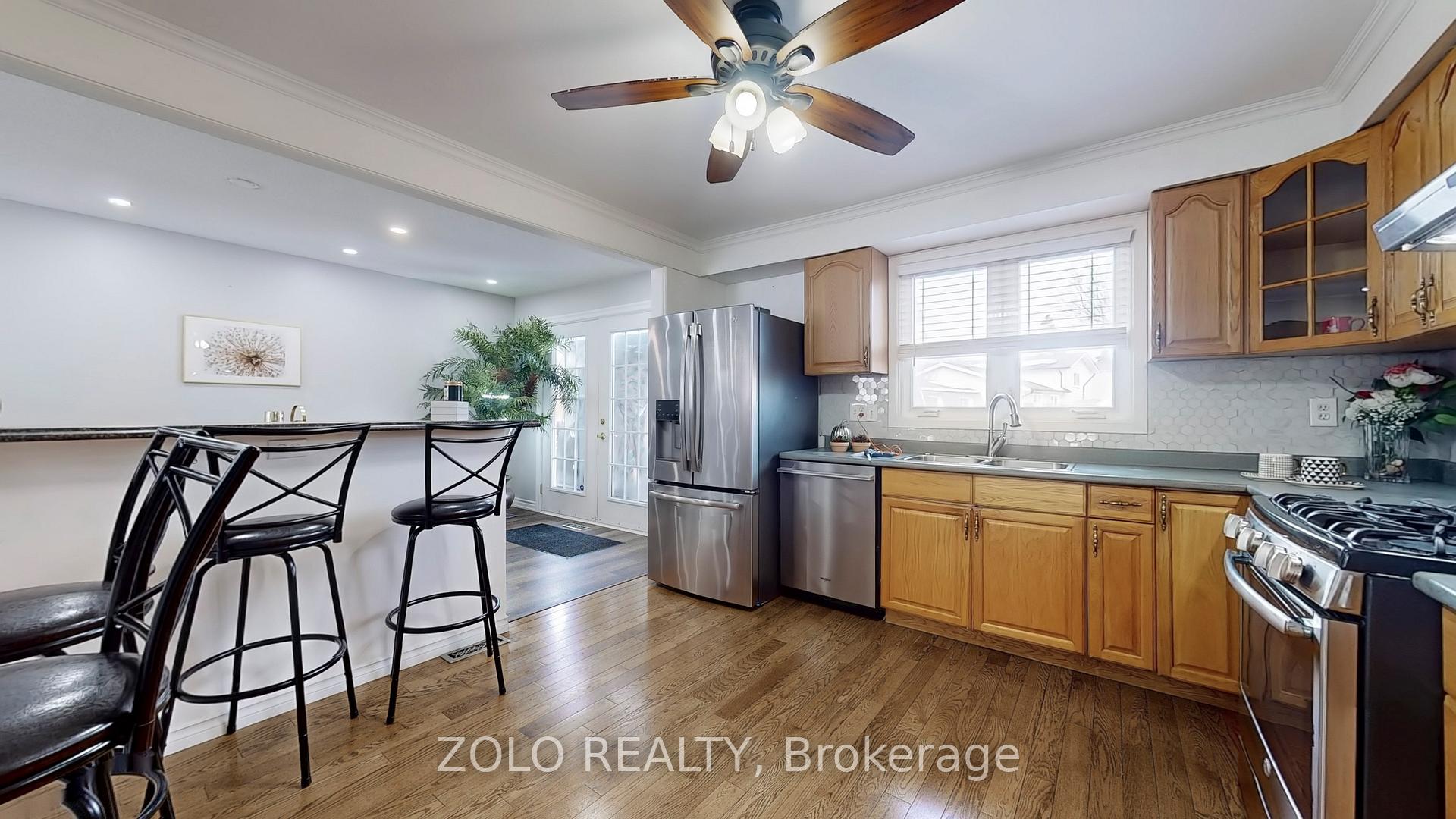 Photo 17 of 121 Michael Boulevard, Whitby, Lynde Creek — HOMEH