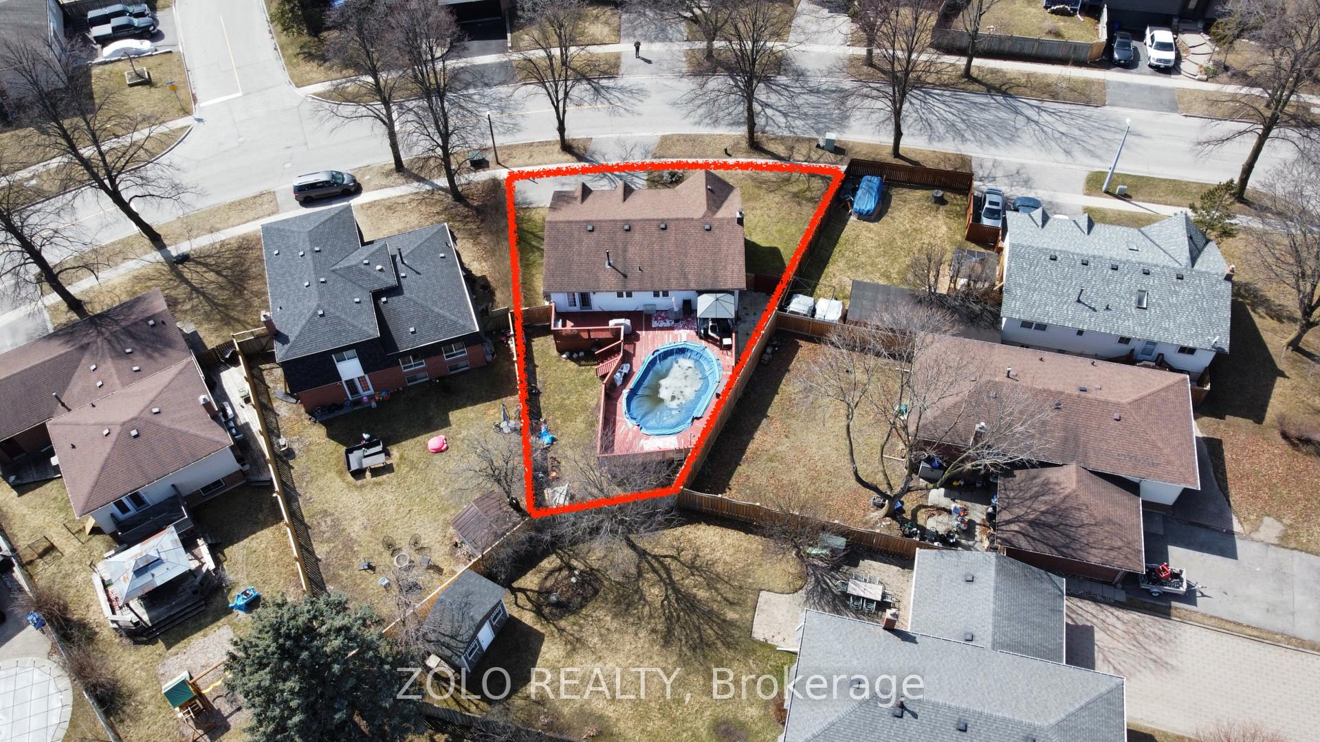 Photo 40 of 121 Michael Boulevard, Whitby, Lynde Creek — HOMEH