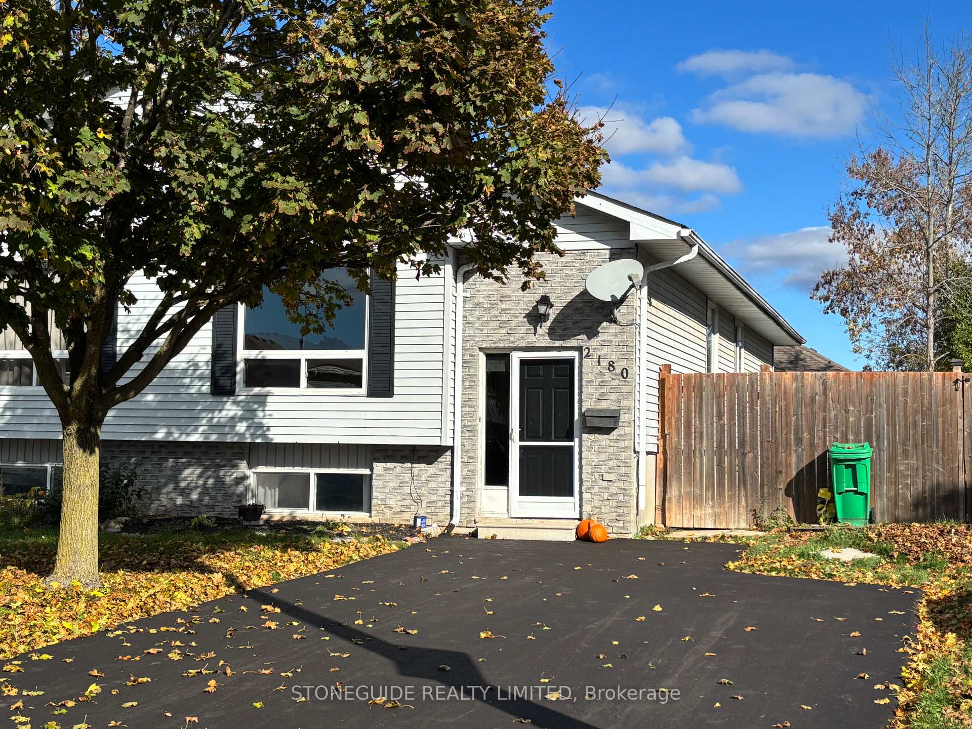Photo 1 of 2180 Easthill Drive, Peterborough, Ashburnham Ward 4 — HOMEH