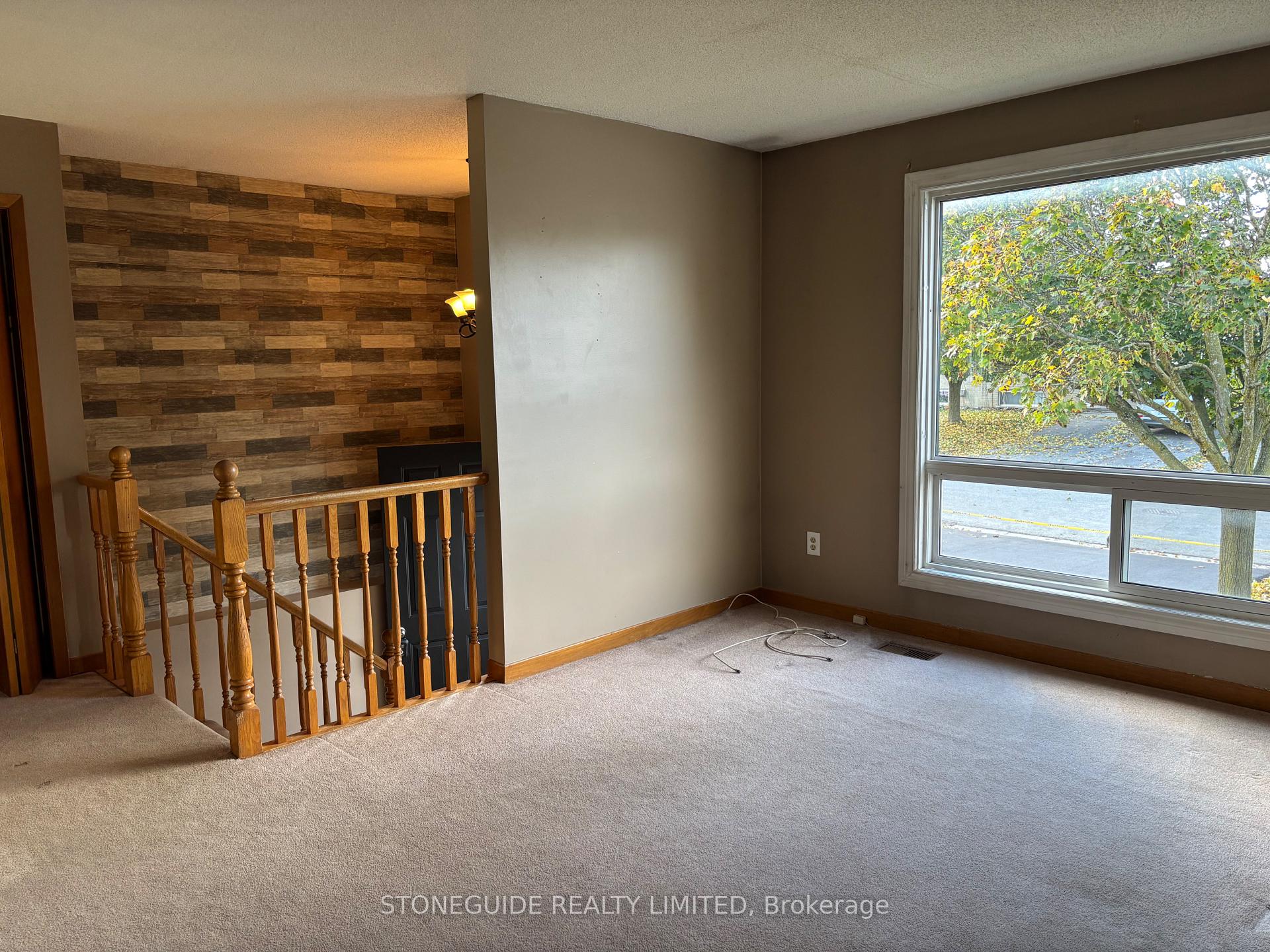 Photo 5 of 2180 Easthill Drive, Peterborough, Ashburnham Ward 4 — HOMEH