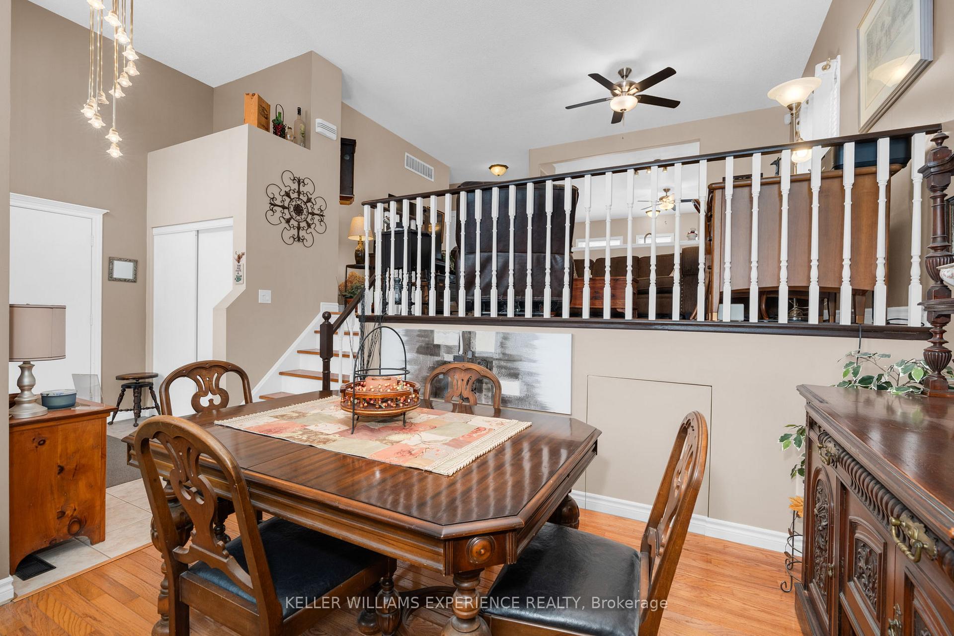 Photo 2 of 33 Allsop Crescent, Barrie, Holly — HOMEH