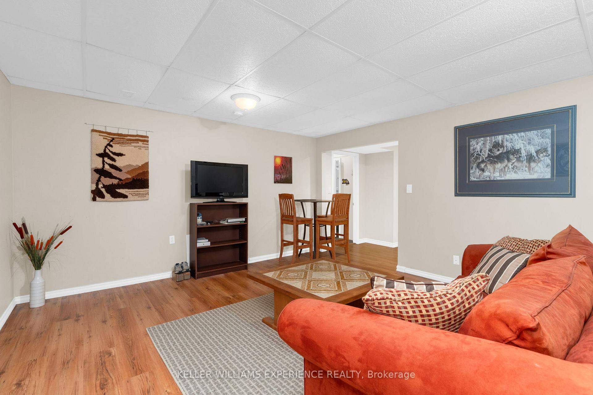 Photo 27 of 33 Allsop Crescent, Barrie, Holly — HOMEH