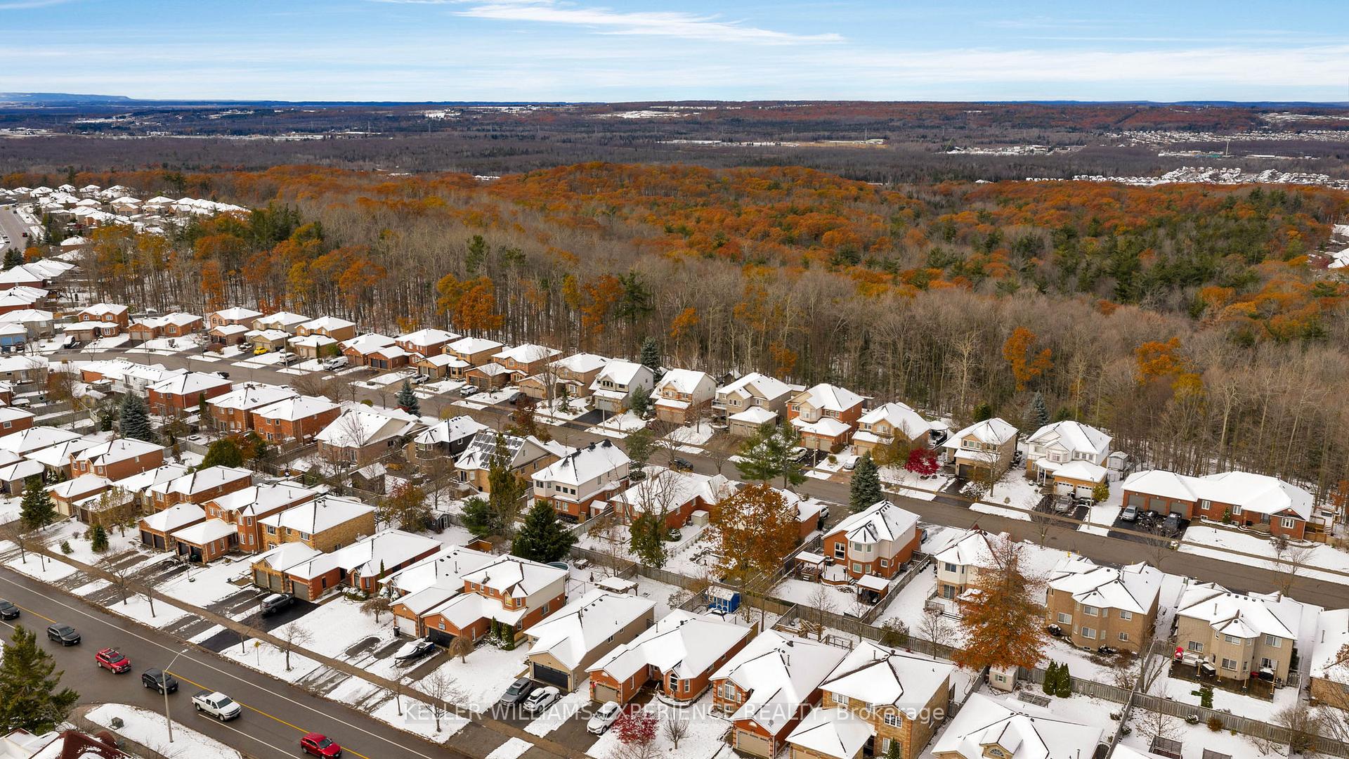 Photo 26 of 33 Allsop Crescent, Barrie, Holly — HOMEH