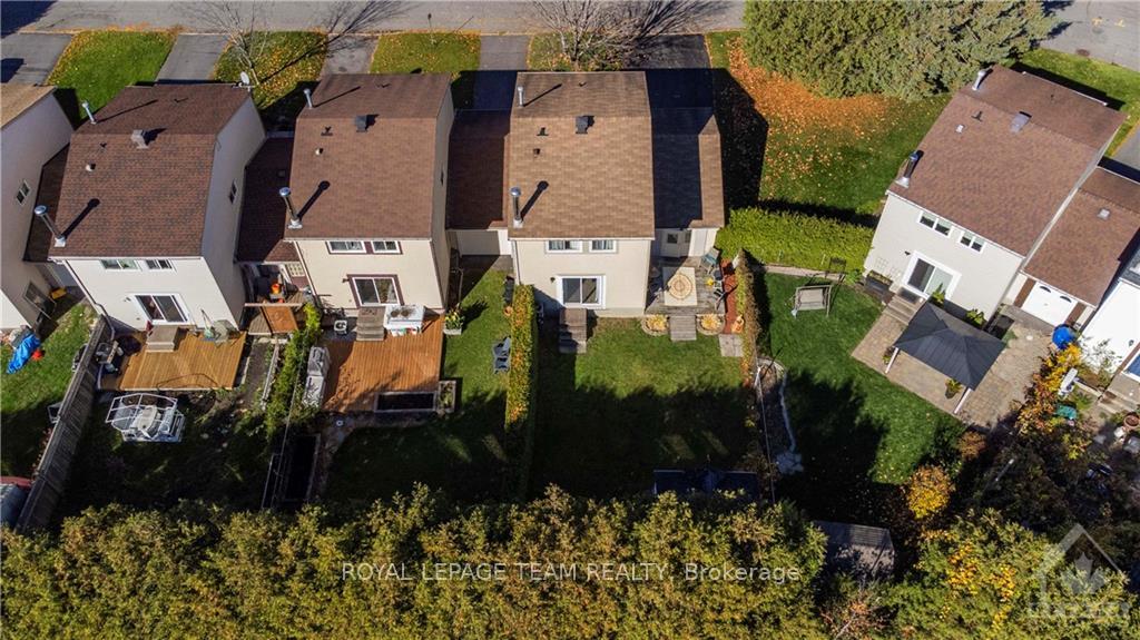Photo 16 of 368 Duval Lane, Ottawa, Queenswood Heights South — HOMEH