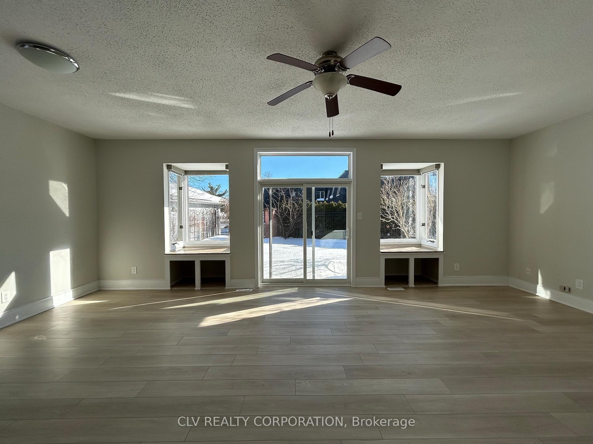 Photo 10 of 2778 Rowatt Street, Ottawa, Britannia — HOMEH