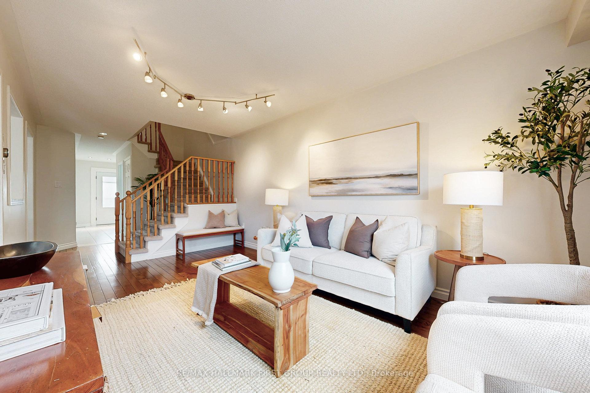 Photo 10 of 24 Samandria Avenue, Whitby, Taunton North — HOMEH