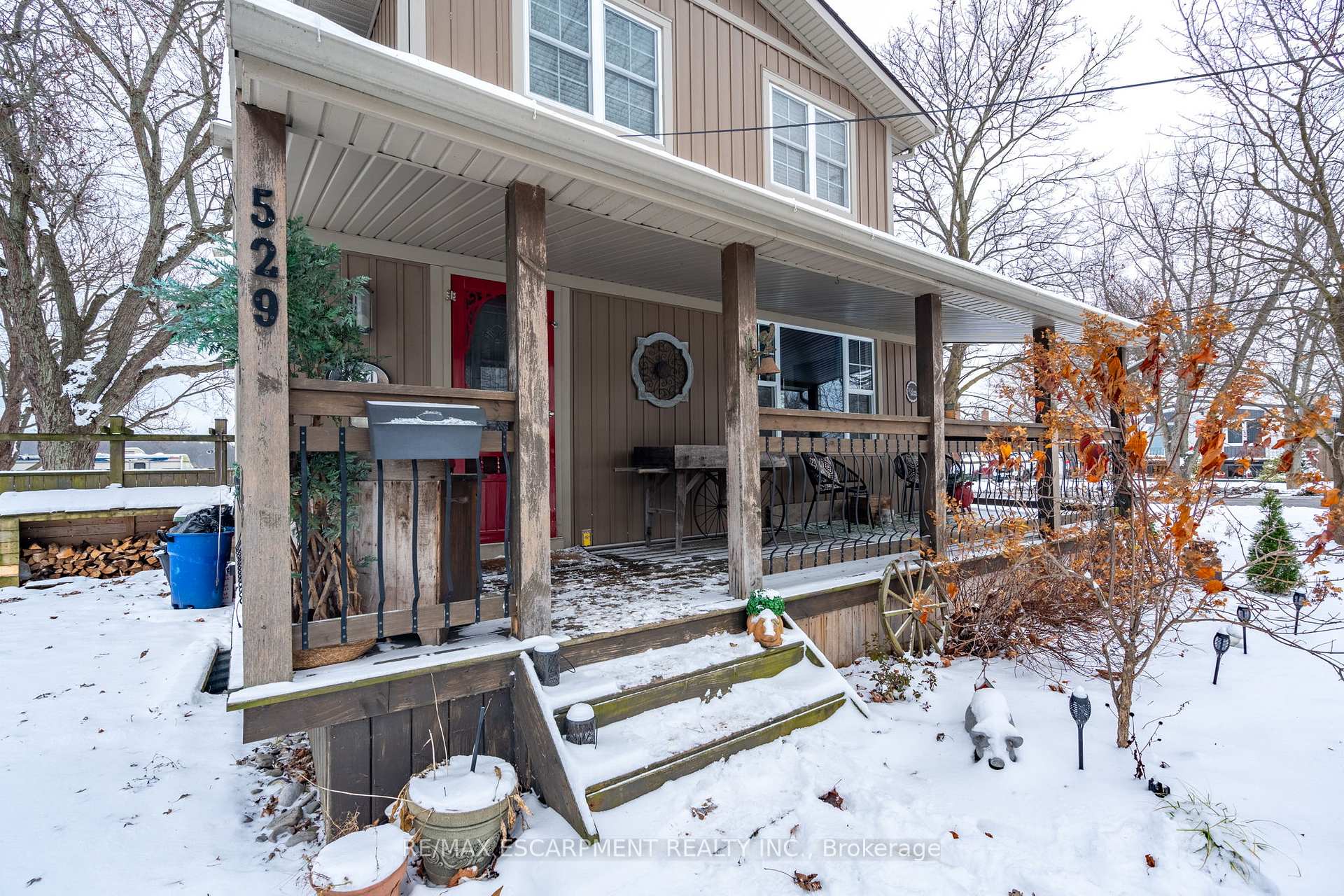 Photo 4 of 529 Forks Road, Welland, Broadway — HOMEH