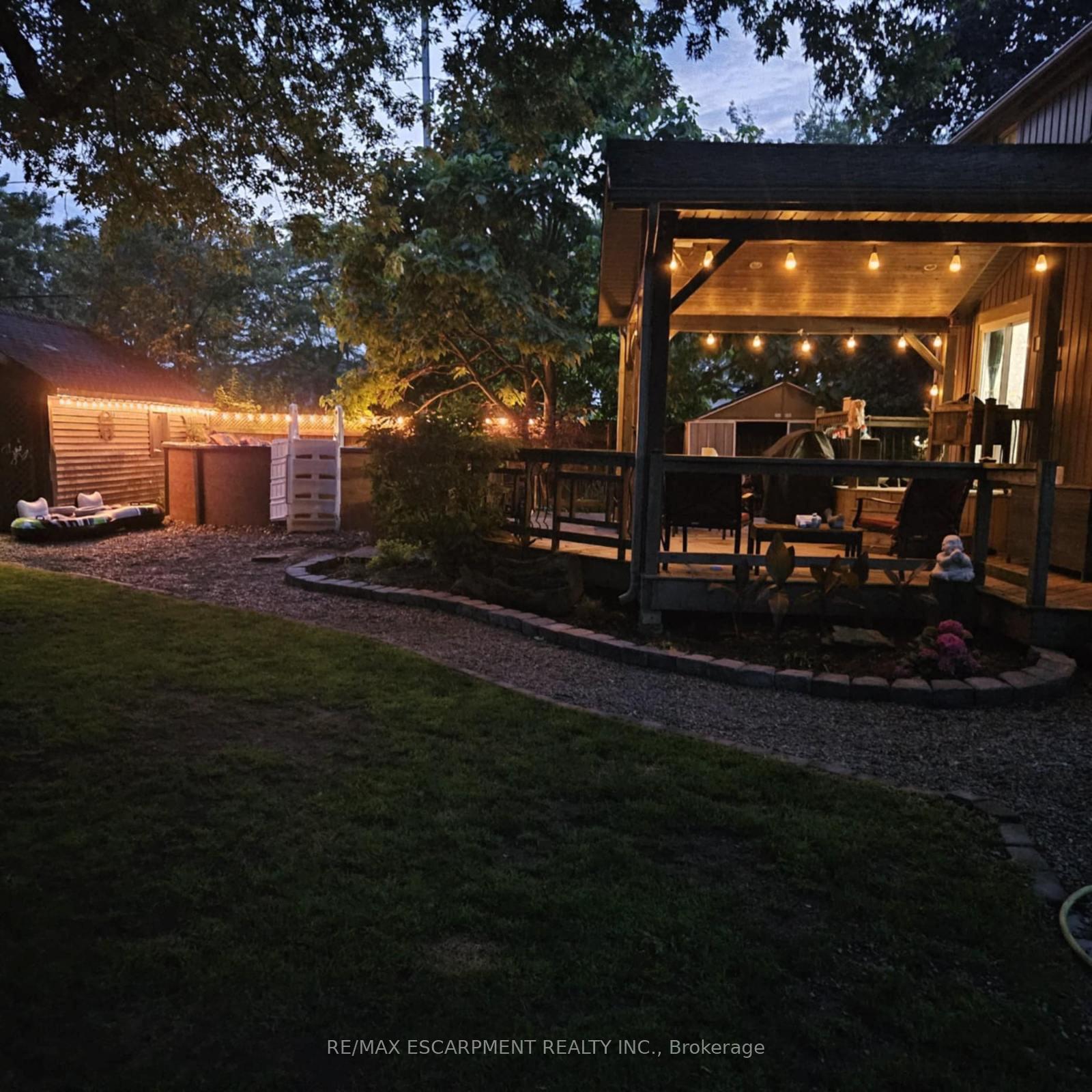 Photo 20 of 529 Forks Road, Welland, Broadway — HOMEH