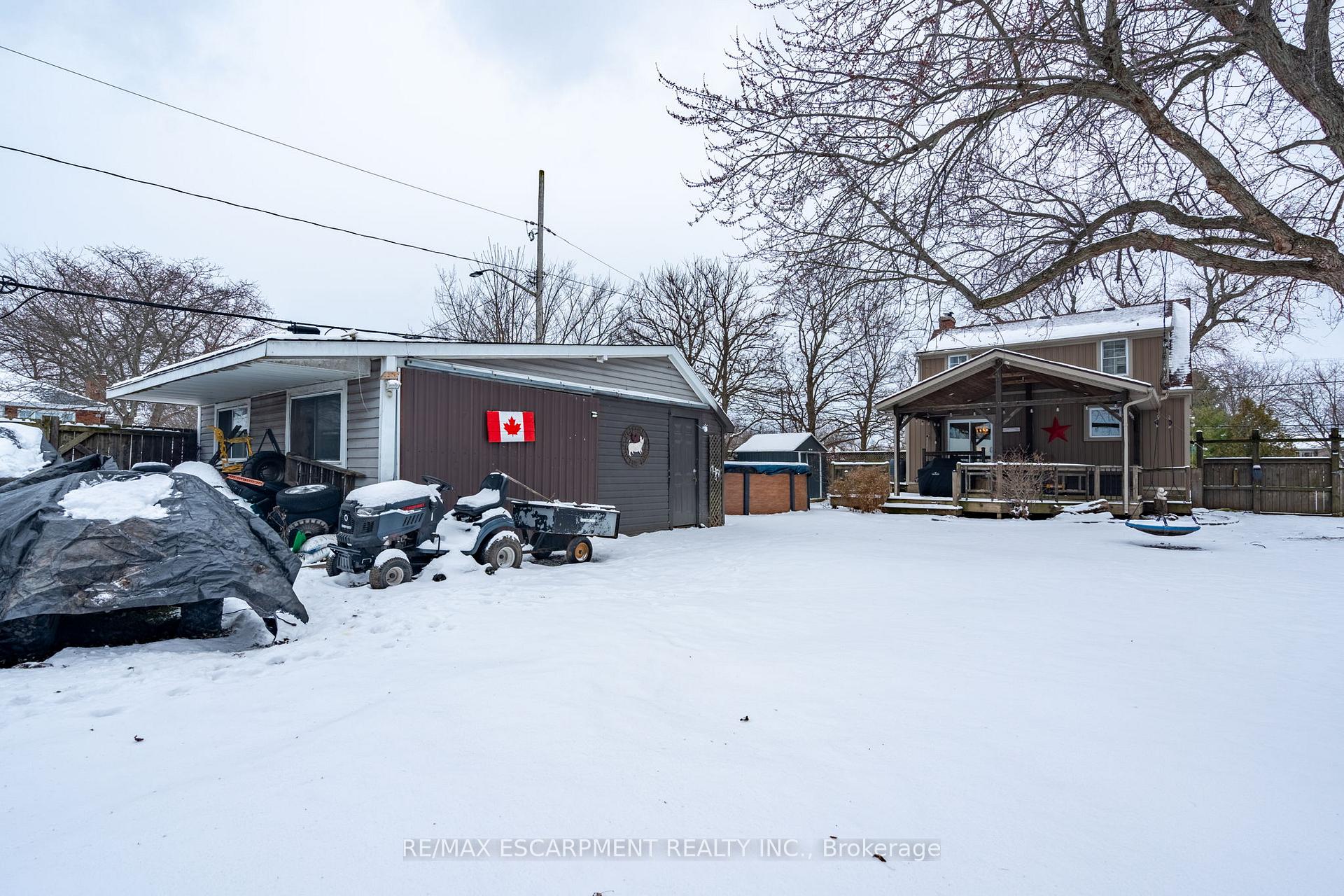 Photo 32 of 529 Forks Road, Welland, Broadway — HOMEH
